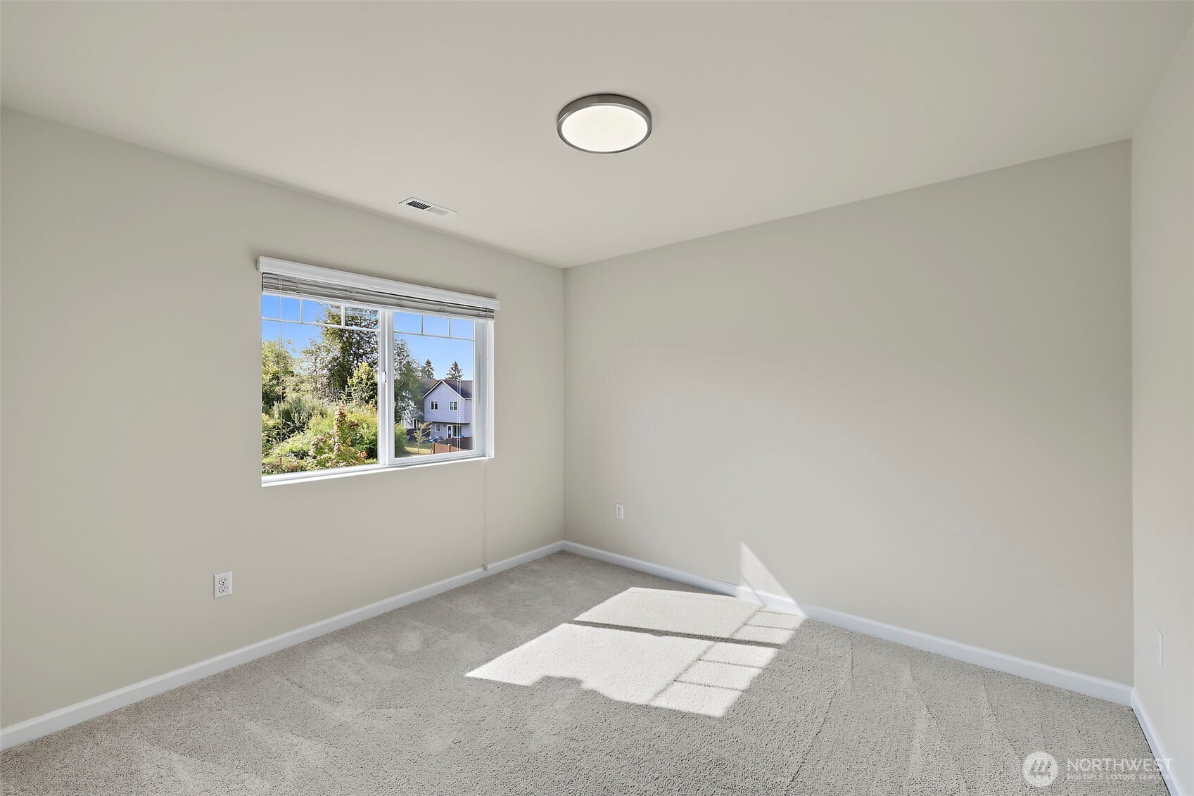 7531 18th Street Property Photo 25