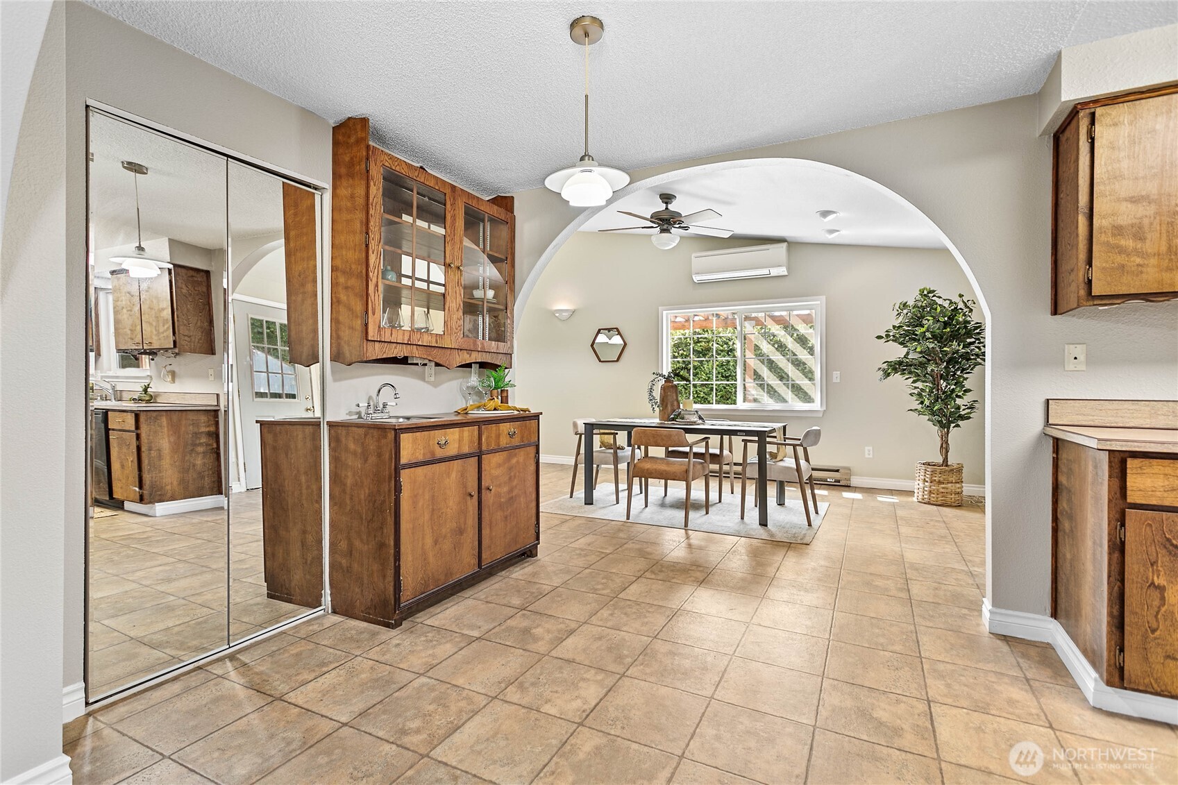 5649 Hudson Lane Property Photo 14
