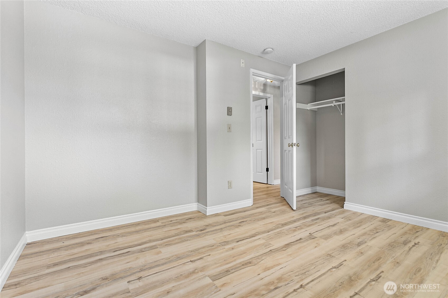 5649 Hudson Lane Property Photo 29