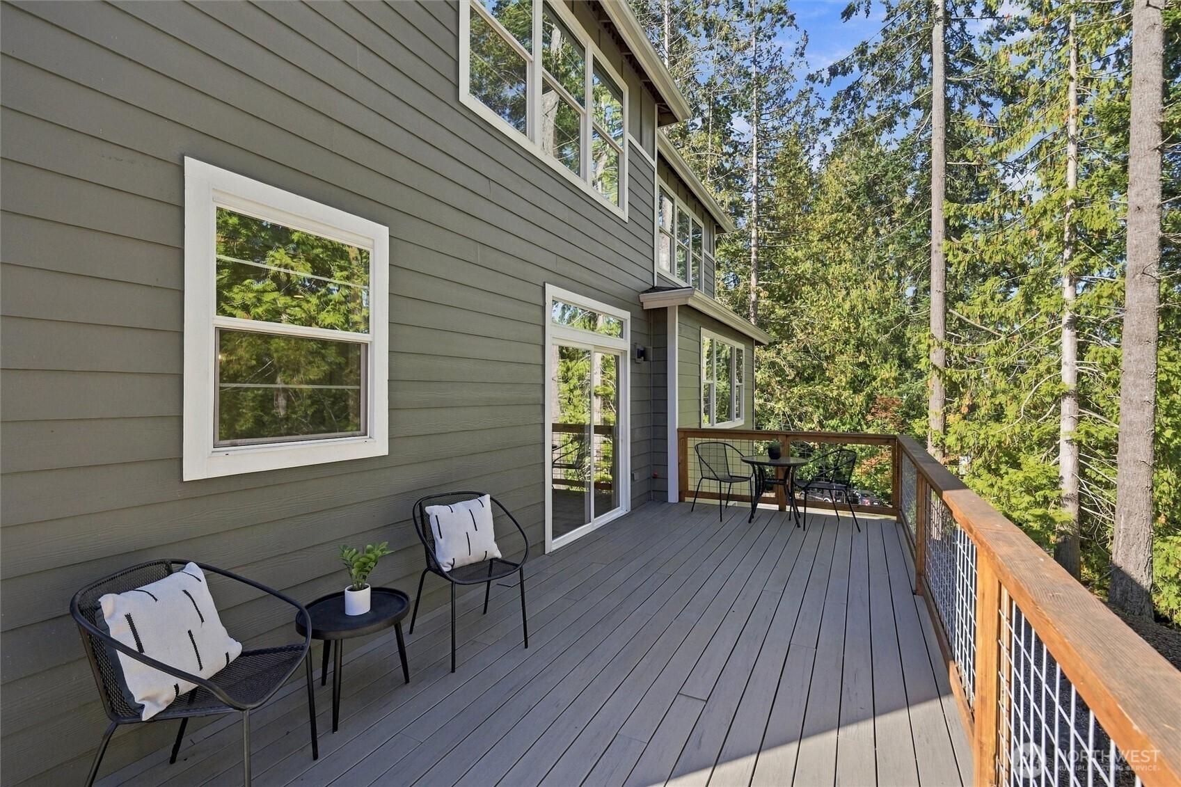 2303 30th Street Property Photo 8