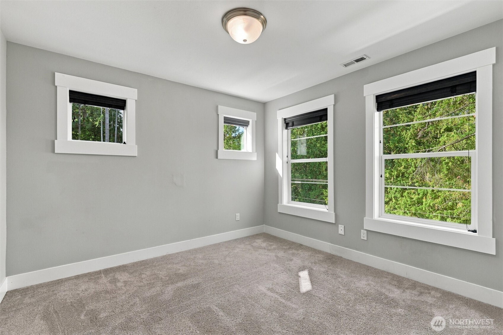 2303 30th Street Property Photo 28