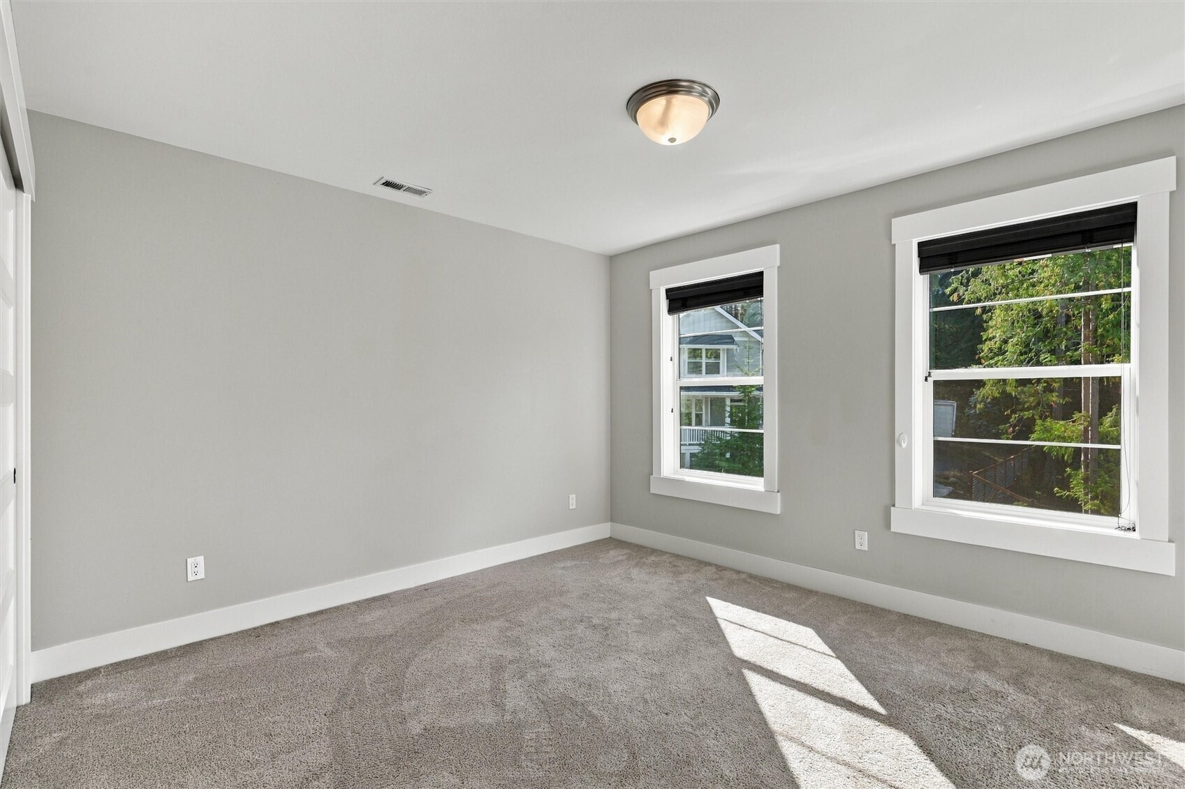 2303 30th Street Property Photo 30