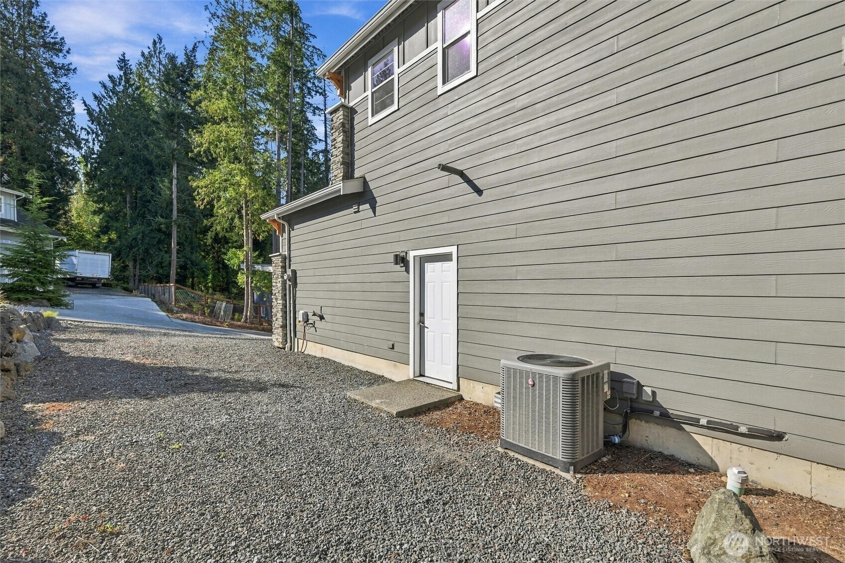 2303 30th Street Property Photo 38
