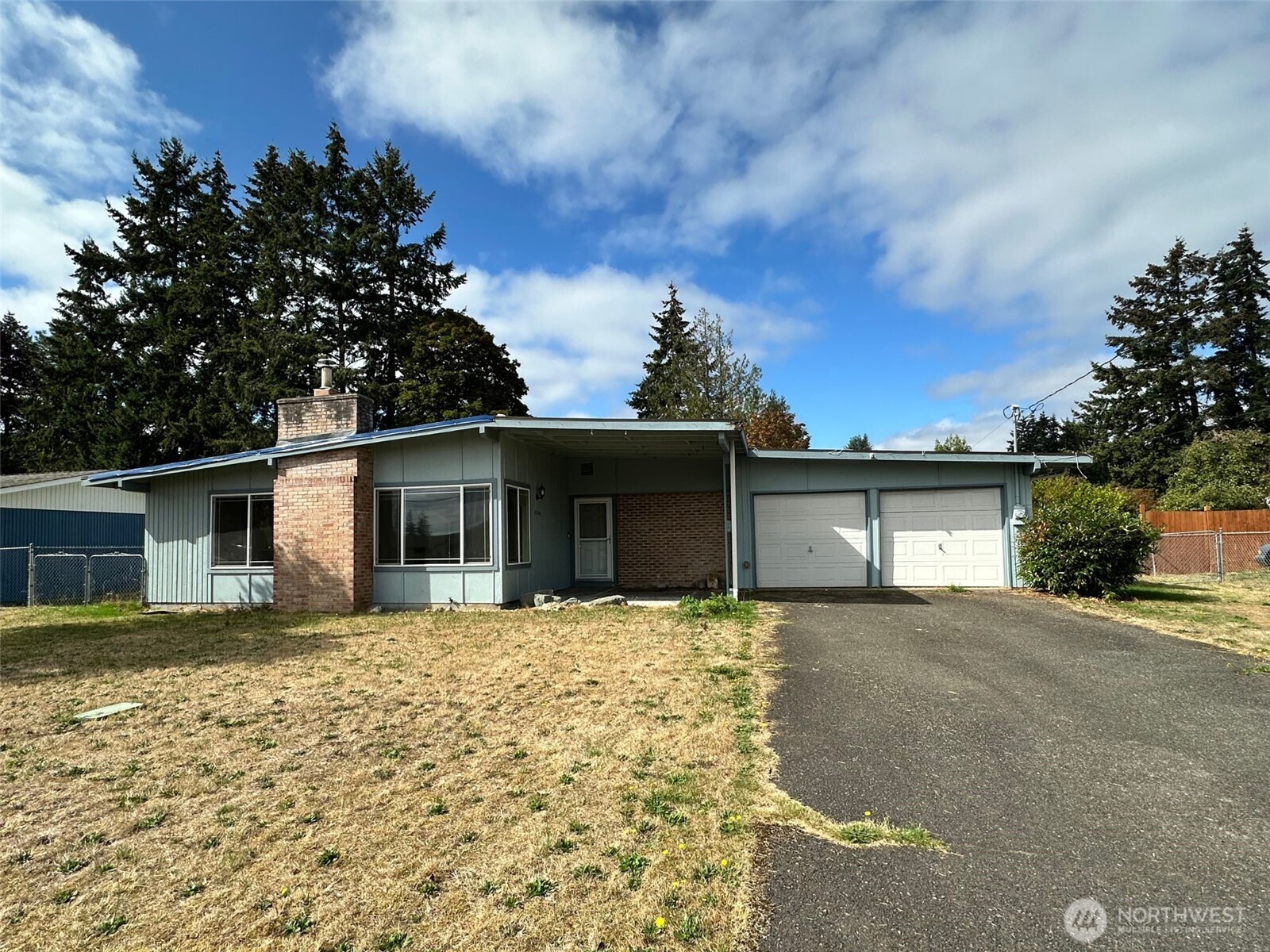 14208 Golden Given Rd E Property Photo 1