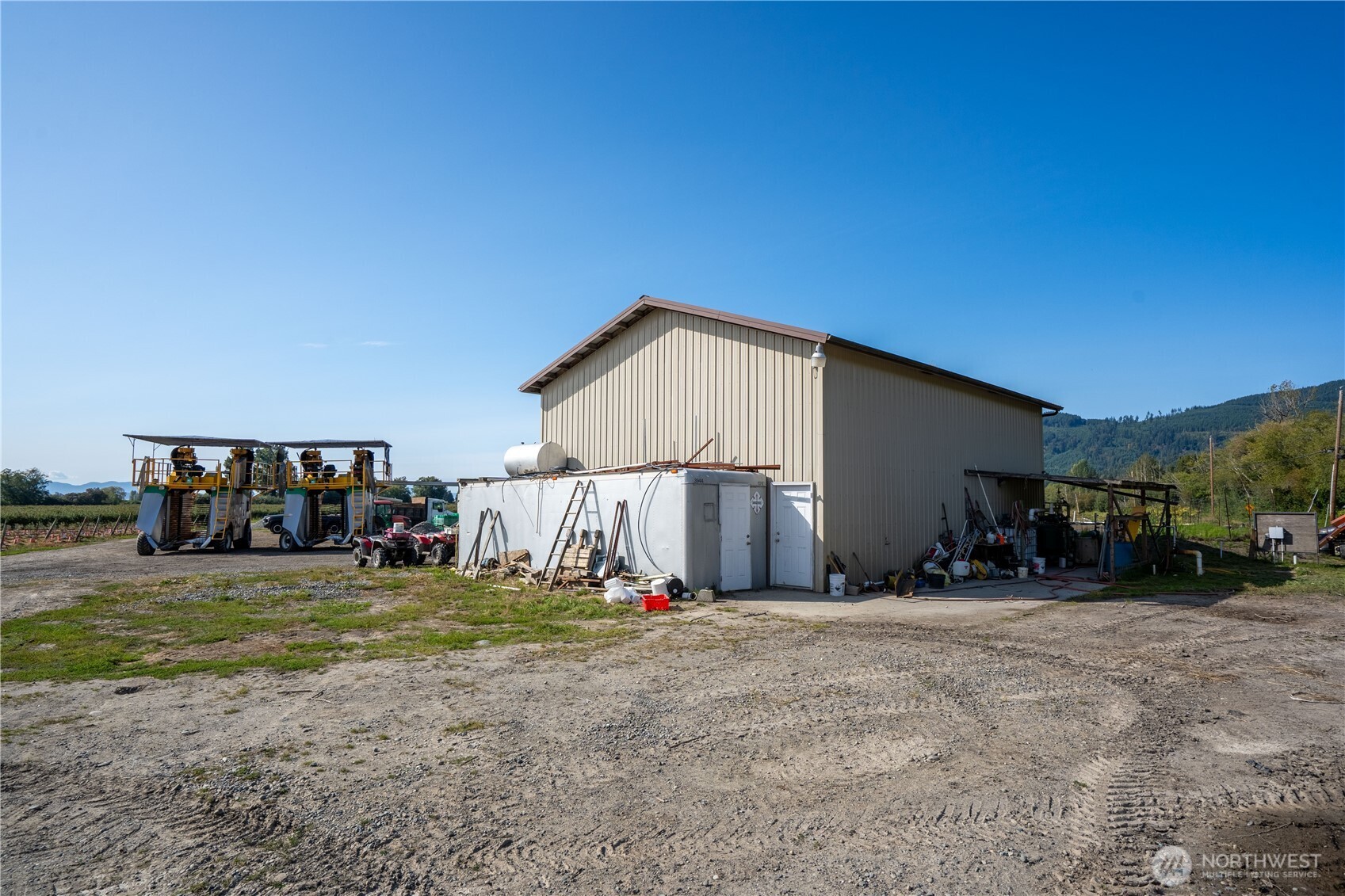 15860 Colony Road Property Photo 10