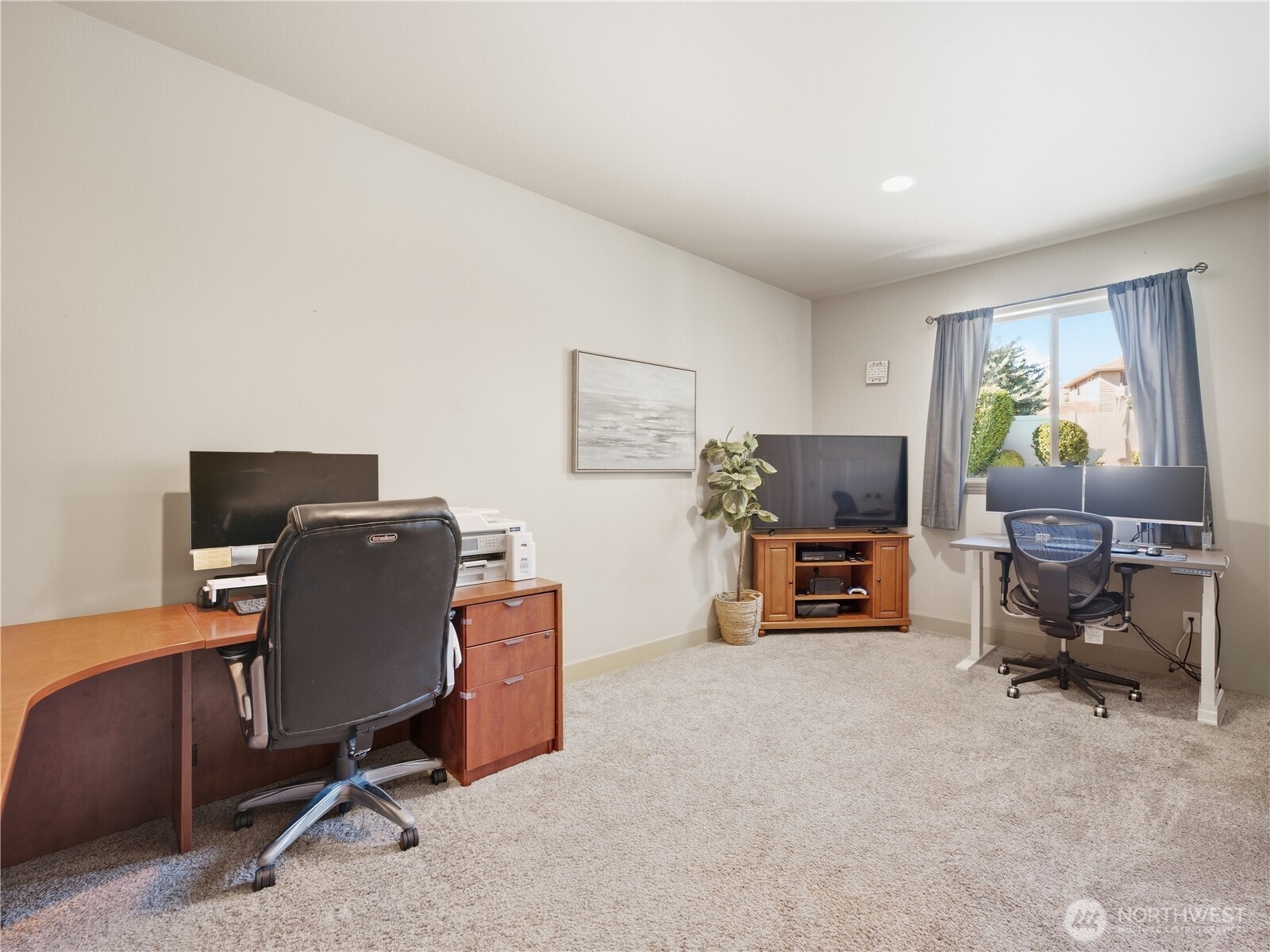 374 Laurie Drive Property Photo 24