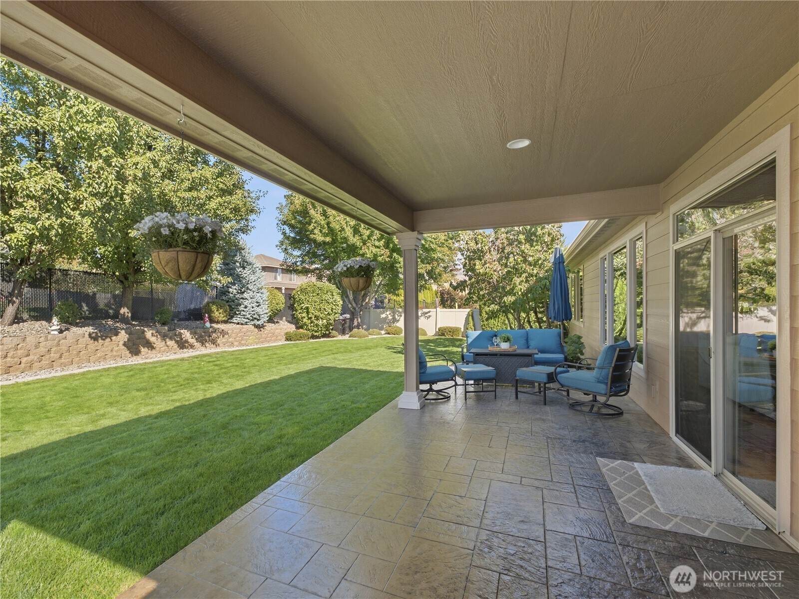 374 Laurie Drive Property Photo 30