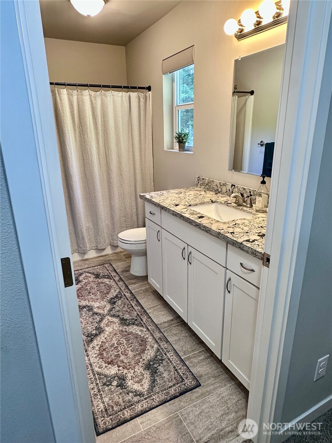 141 E Ellinor Peak Place Property Photo 21