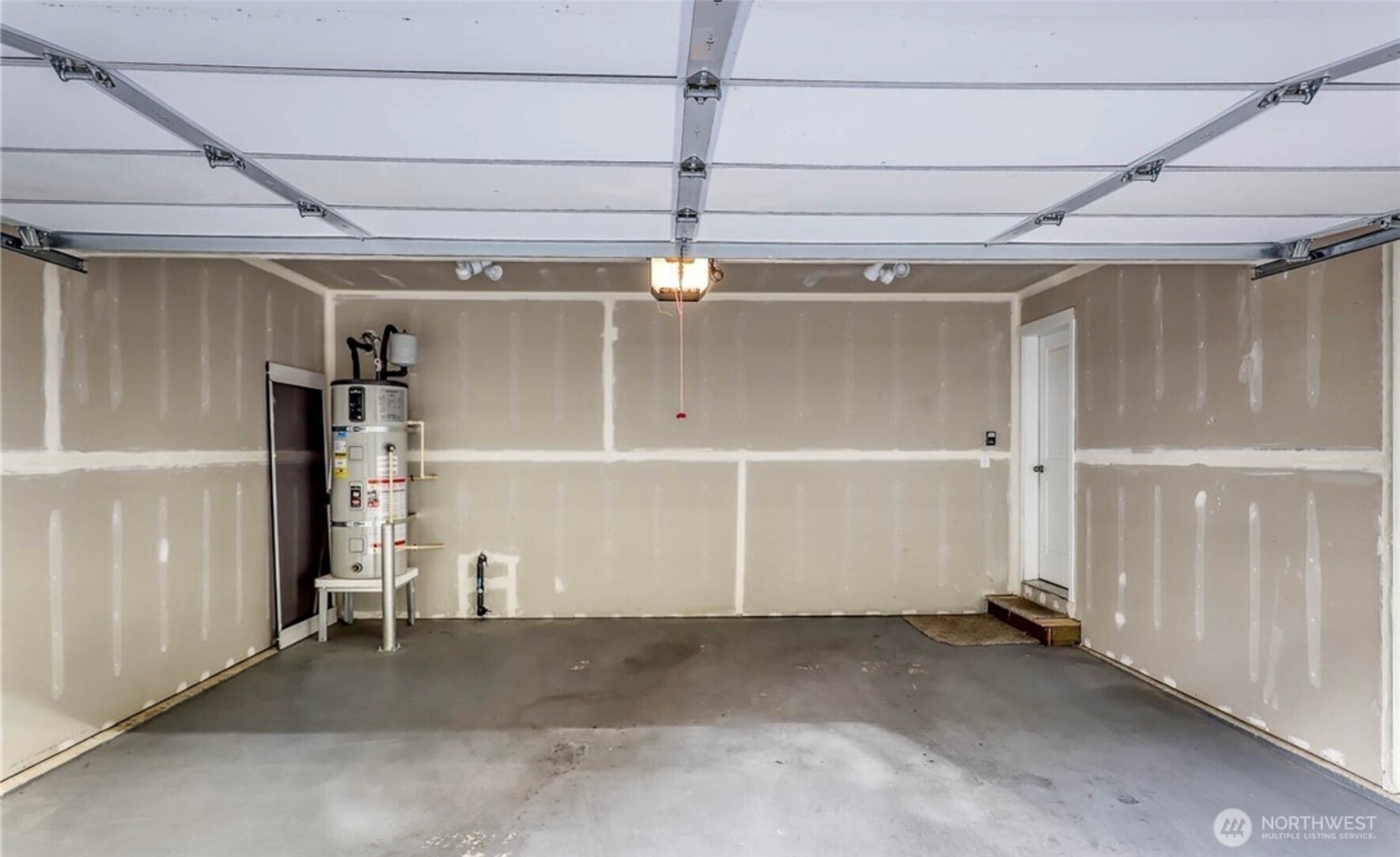 141 E Ellinor Peak Place Property Photo 28