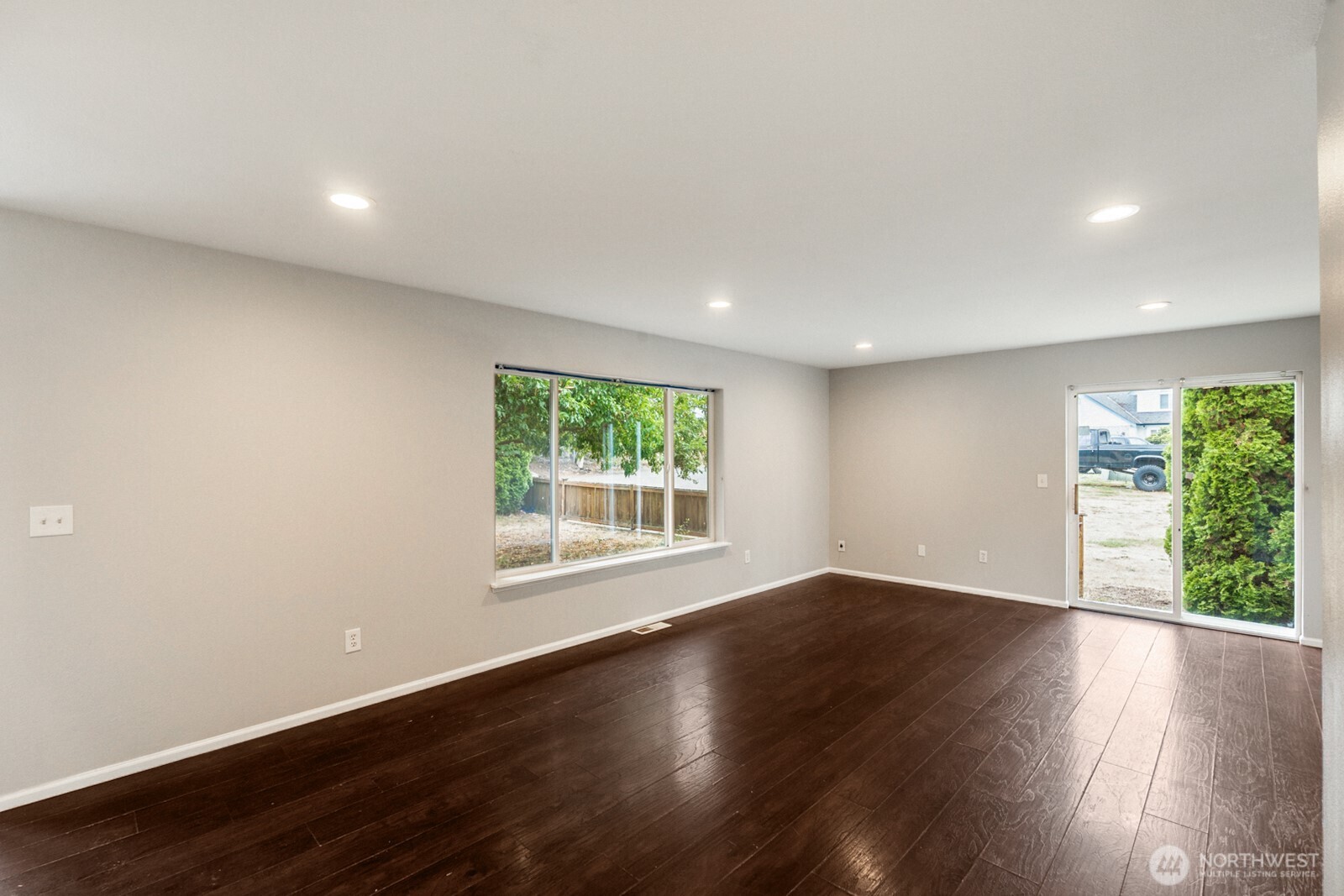 544 Pine Court Property Photo 12
