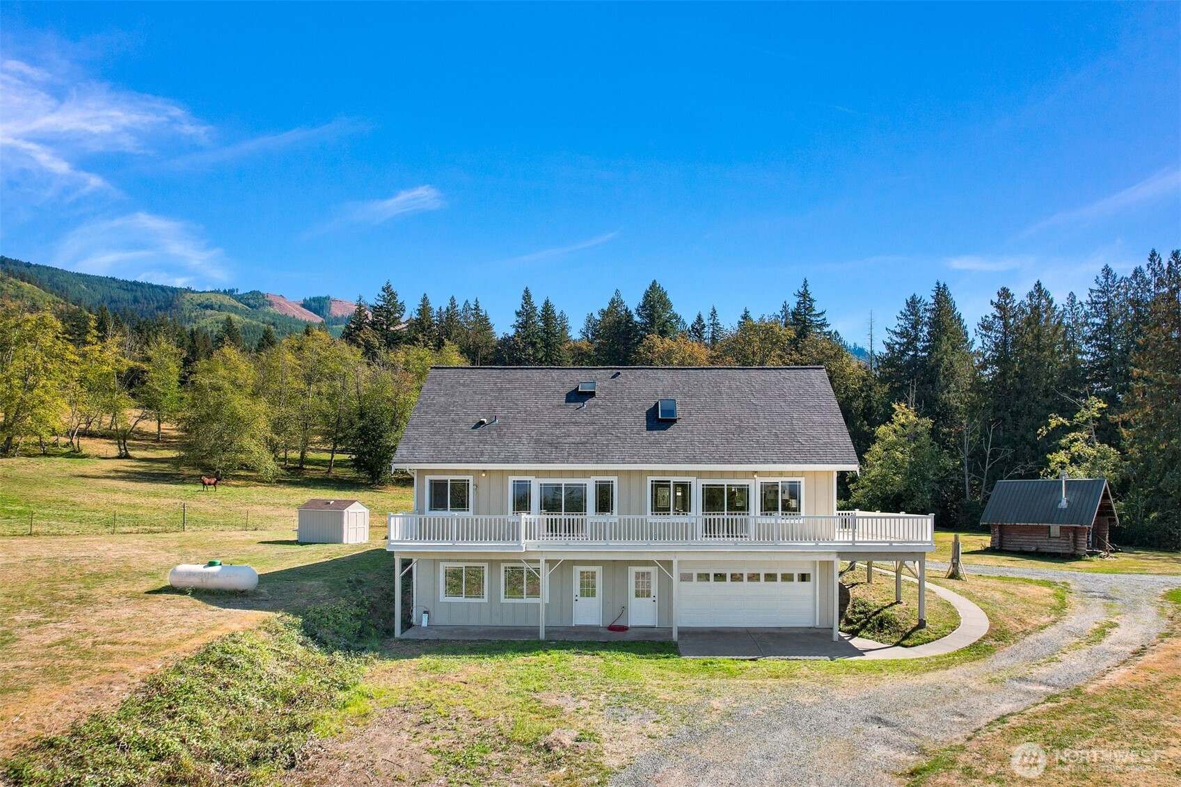 3829 Cabrant Property Photo 4