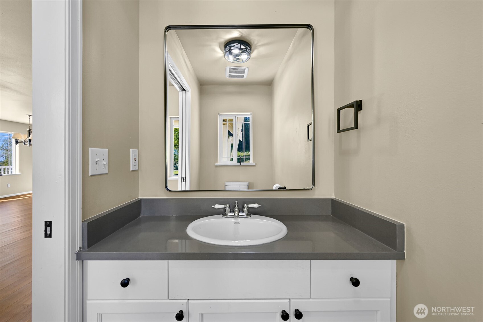 3829 Cabrant Property Photo 9