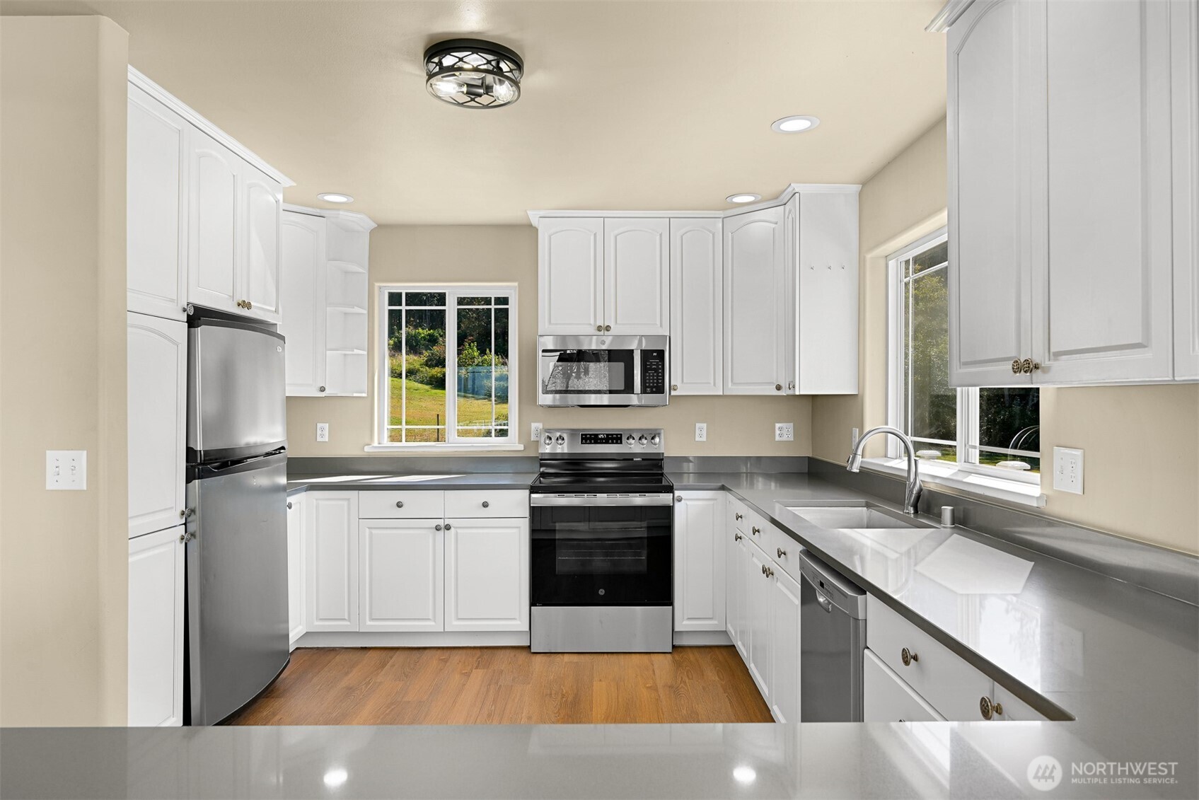 3829 Cabrant Property Photo 17