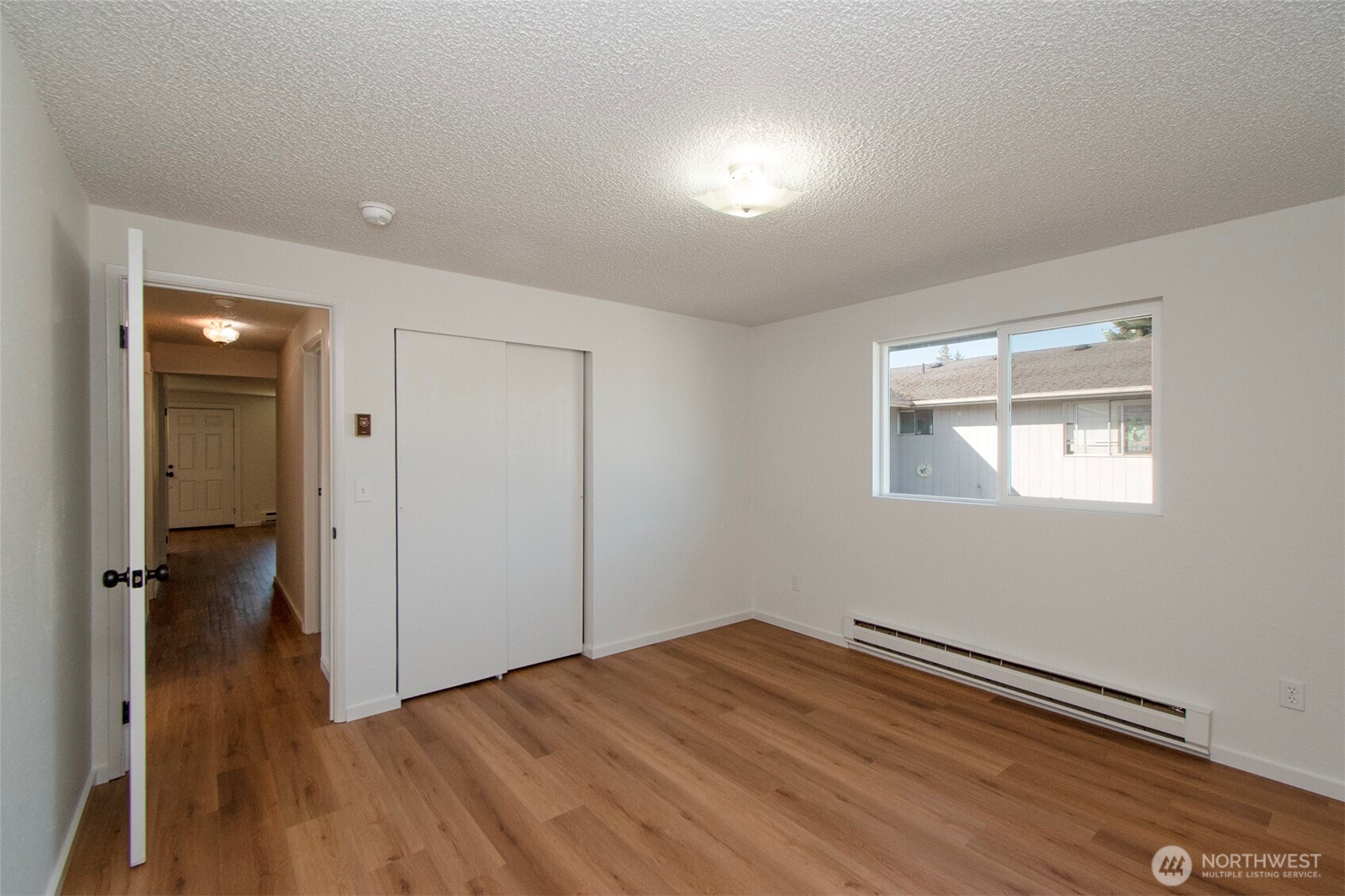 2355 E Sixth Avenue Property Photo 16