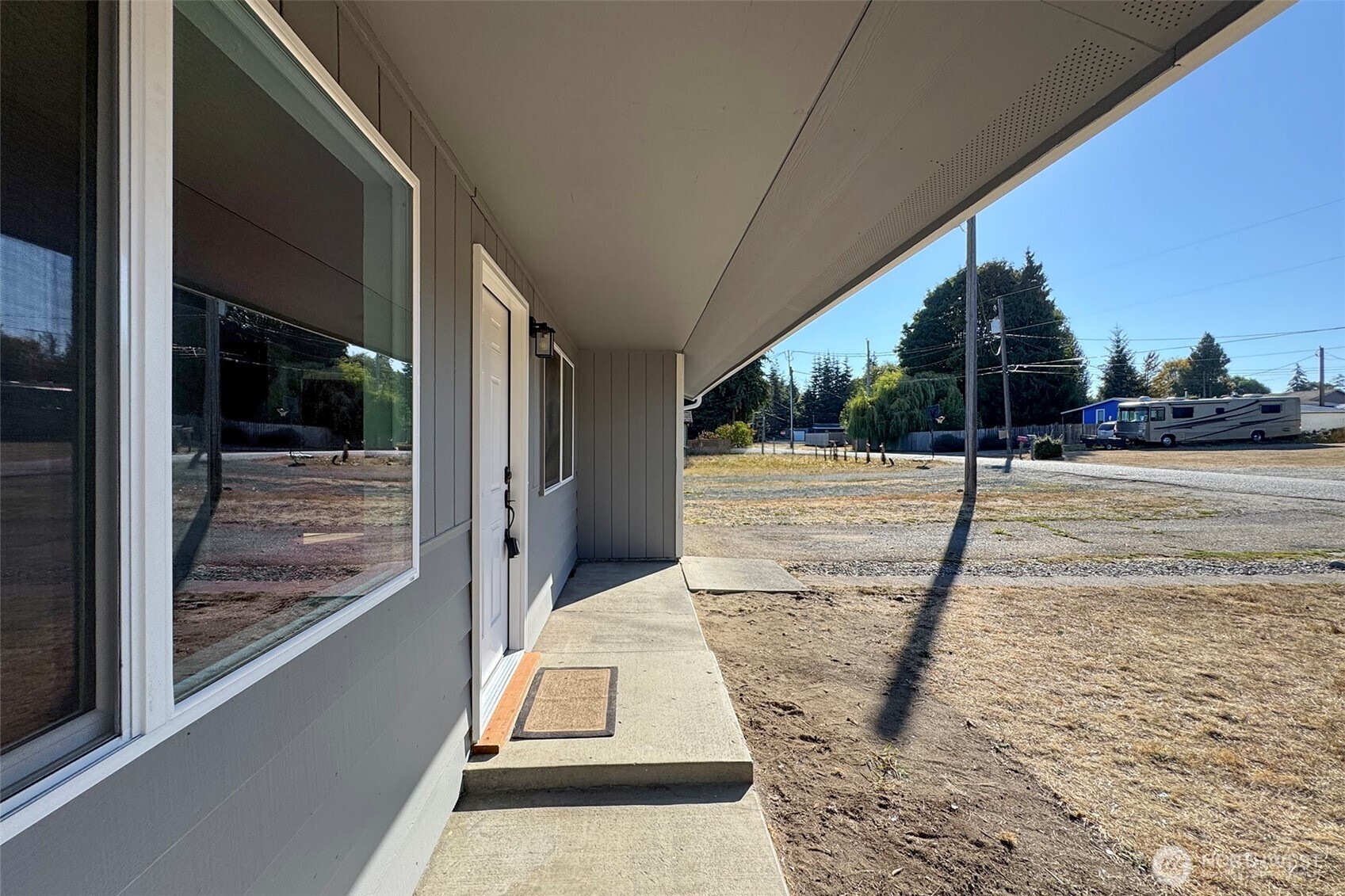 2355 E Sixth Avenue Property Photo 25