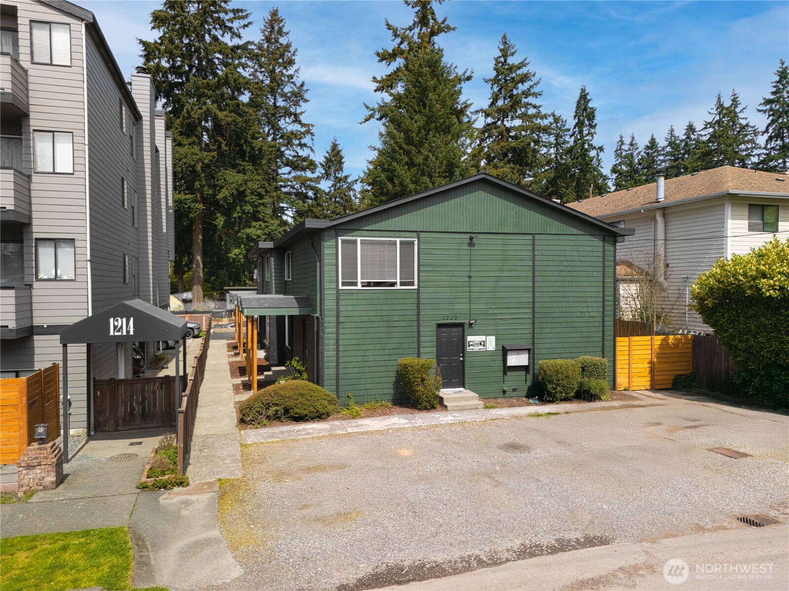 1220 N 137th Street 3 Property Photo 18