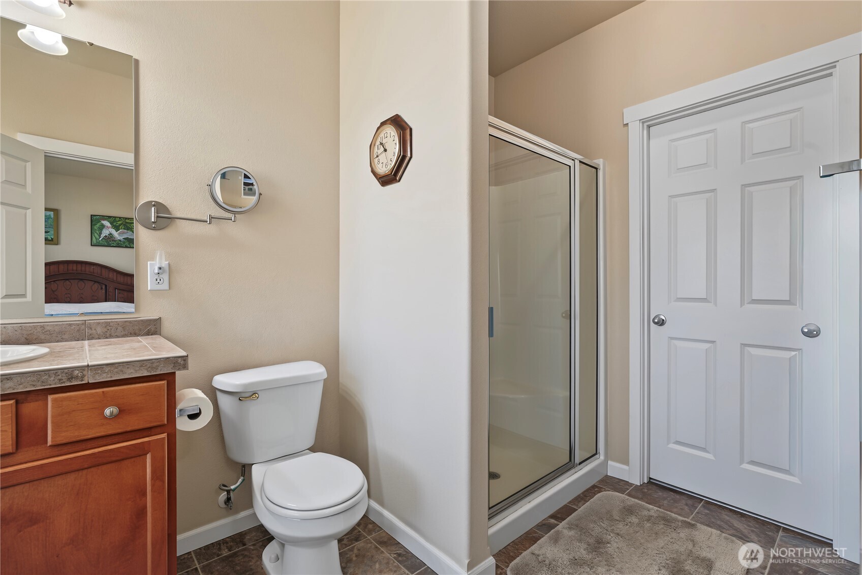 409 Balmer Street Property Photo 14