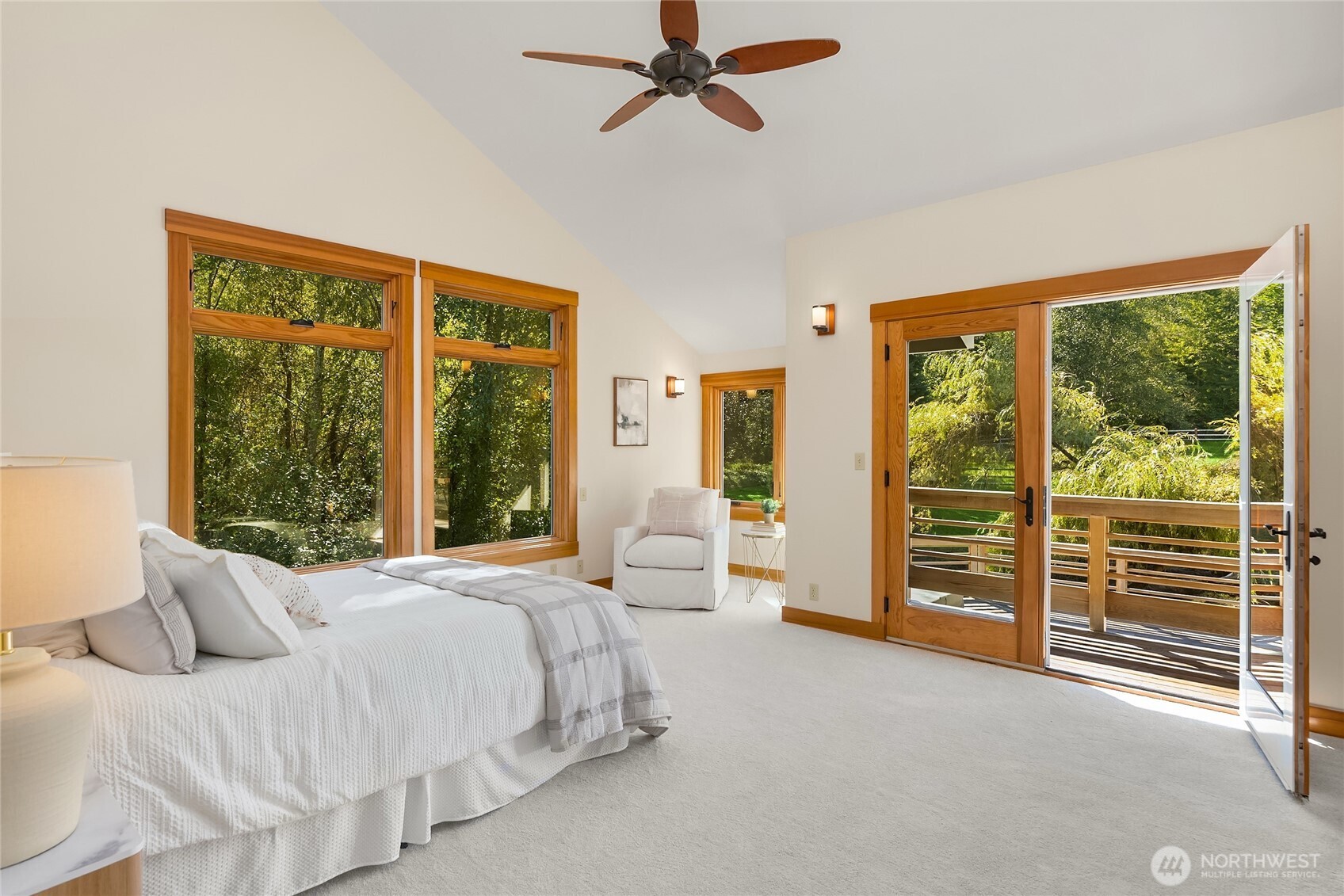 7183 Ne Eagle Harbor Drive Property Photo 22