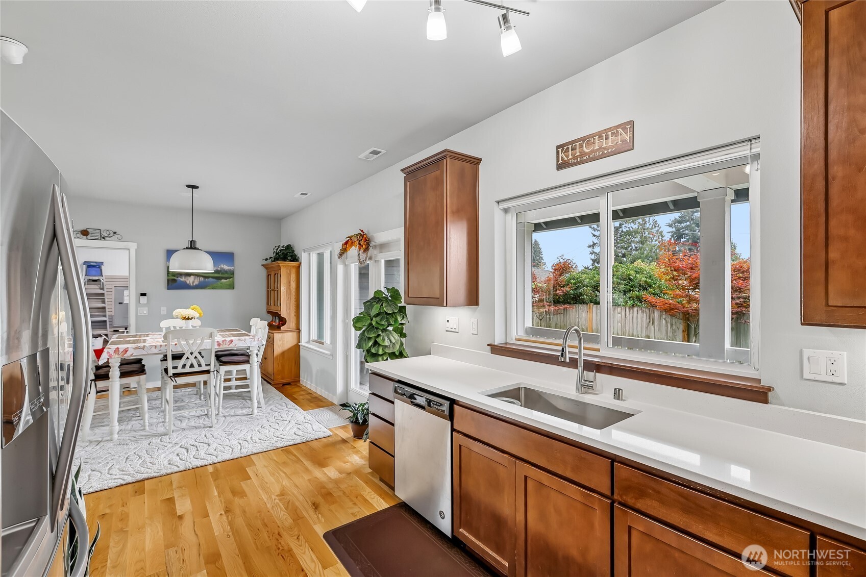 18052 W Columbia Street Property Photo 13