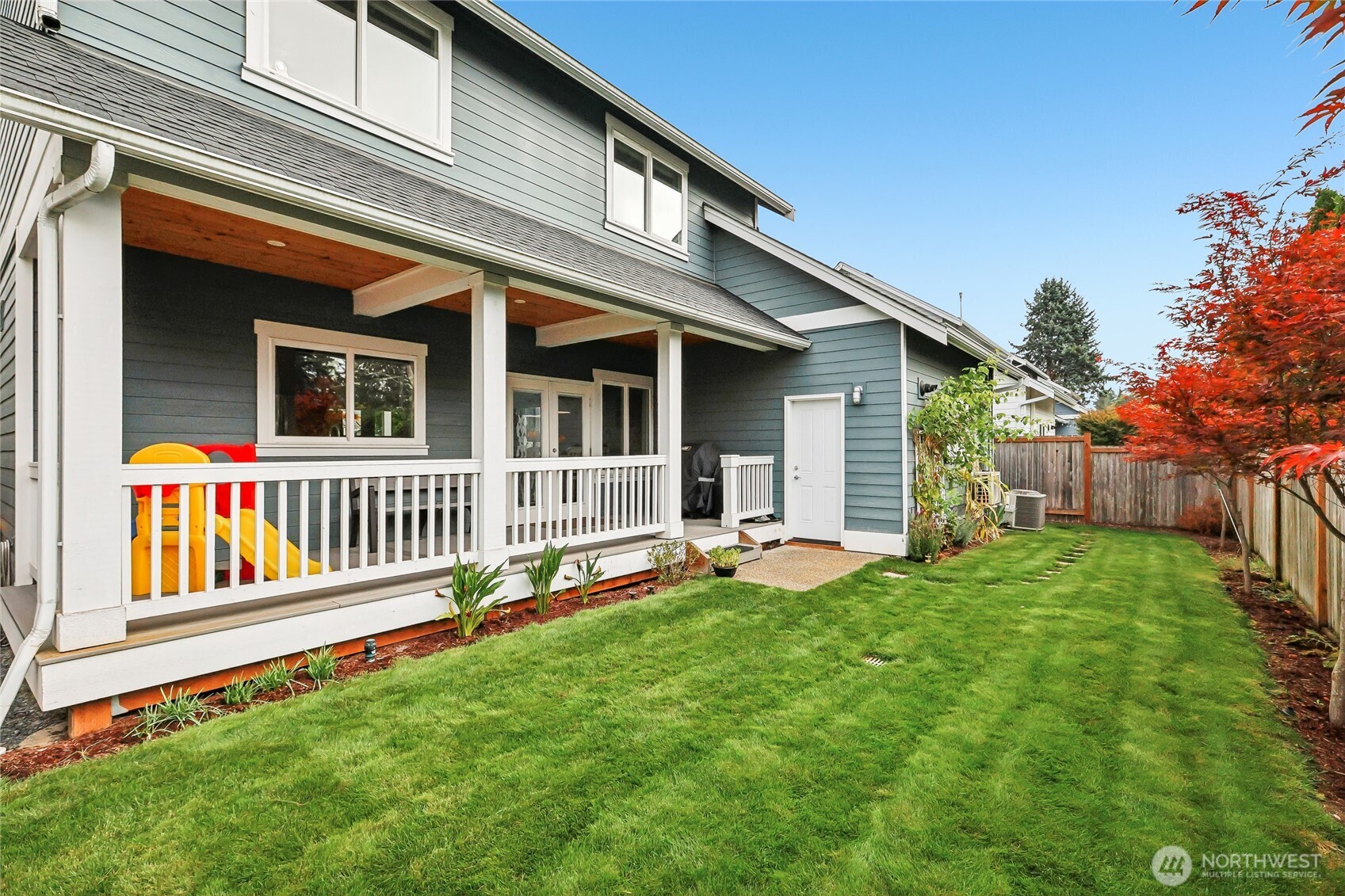 18052 W Columbia Street Property Photo 30