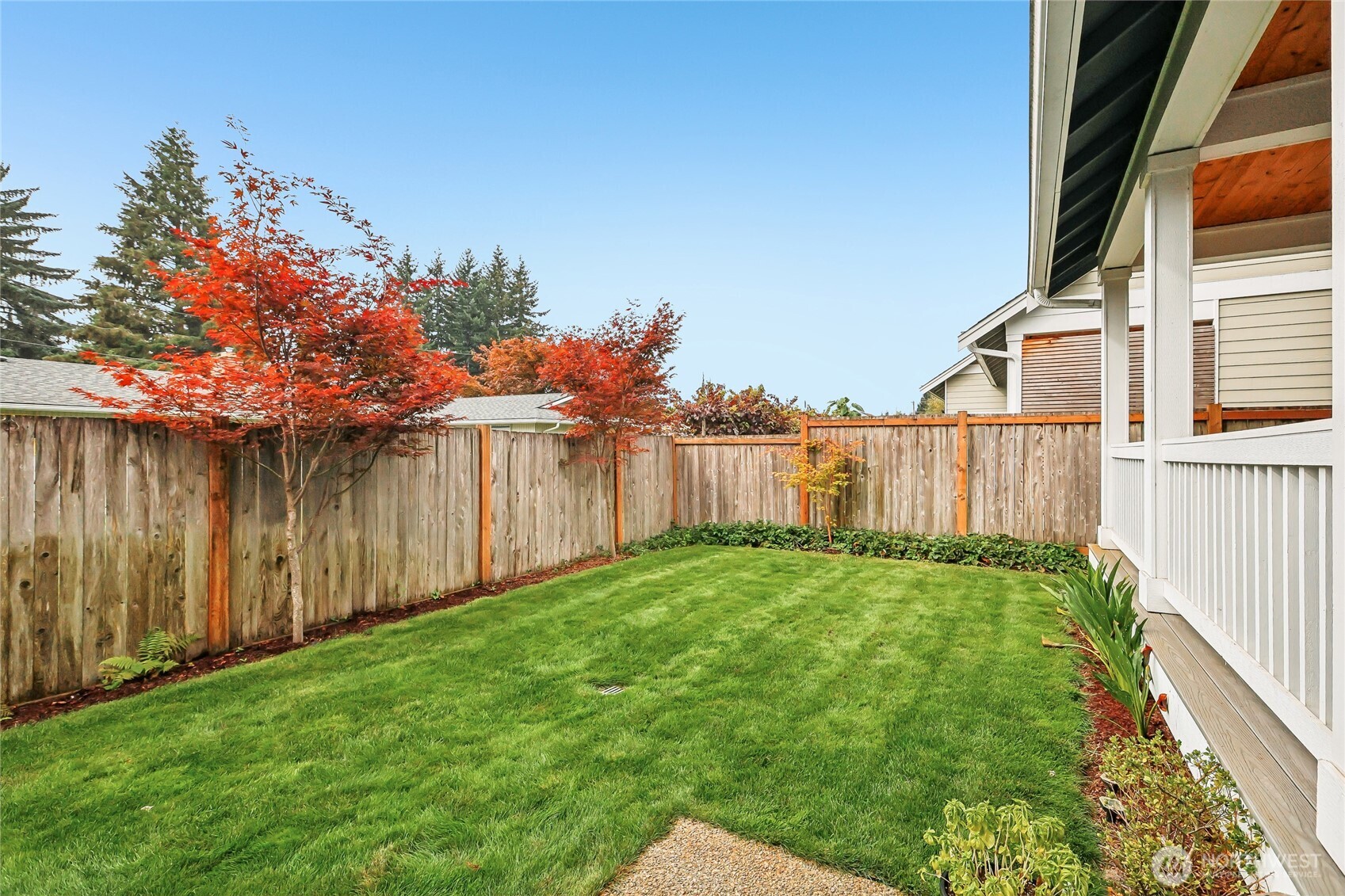 18052 W Columbia Street Property Photo 31