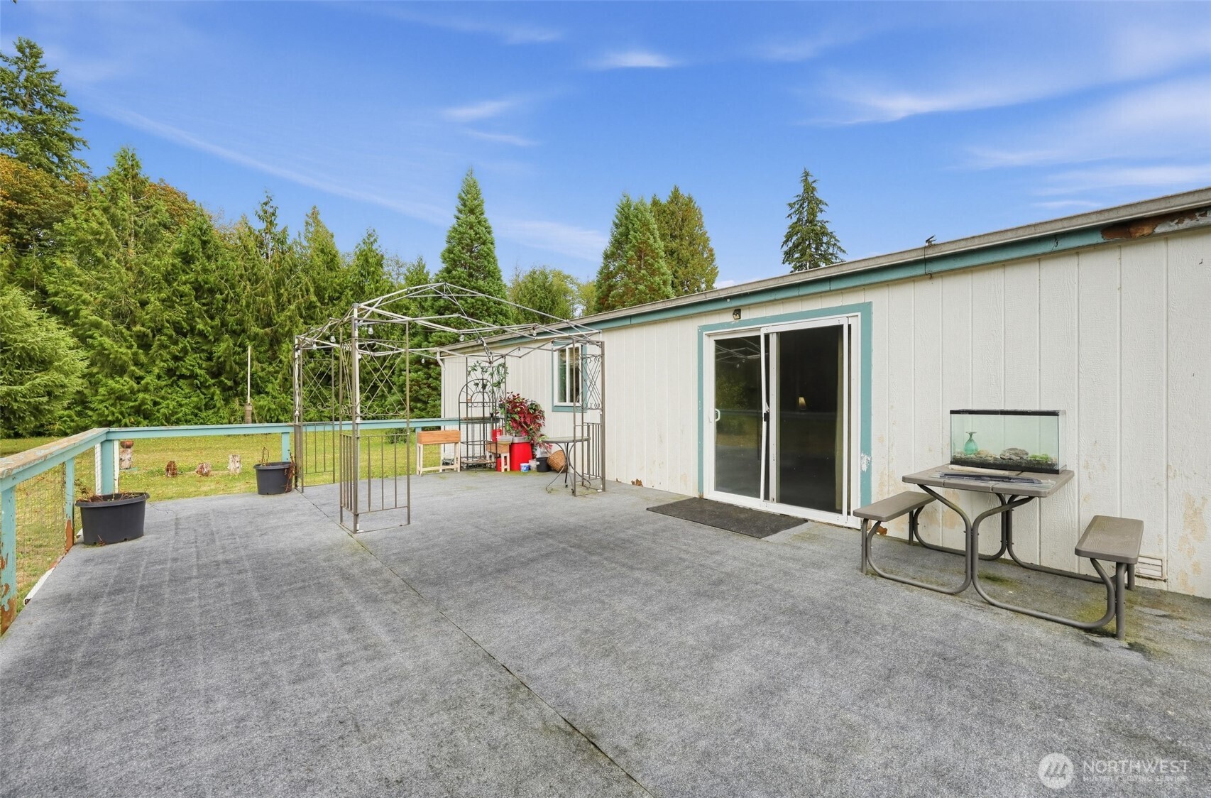 104 Green Lane Property Photo 4
