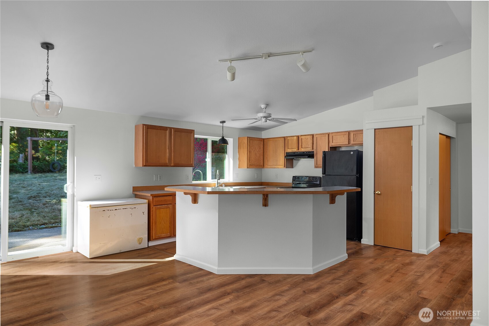 501 W Bear Trap Boulevard Property Photo 6