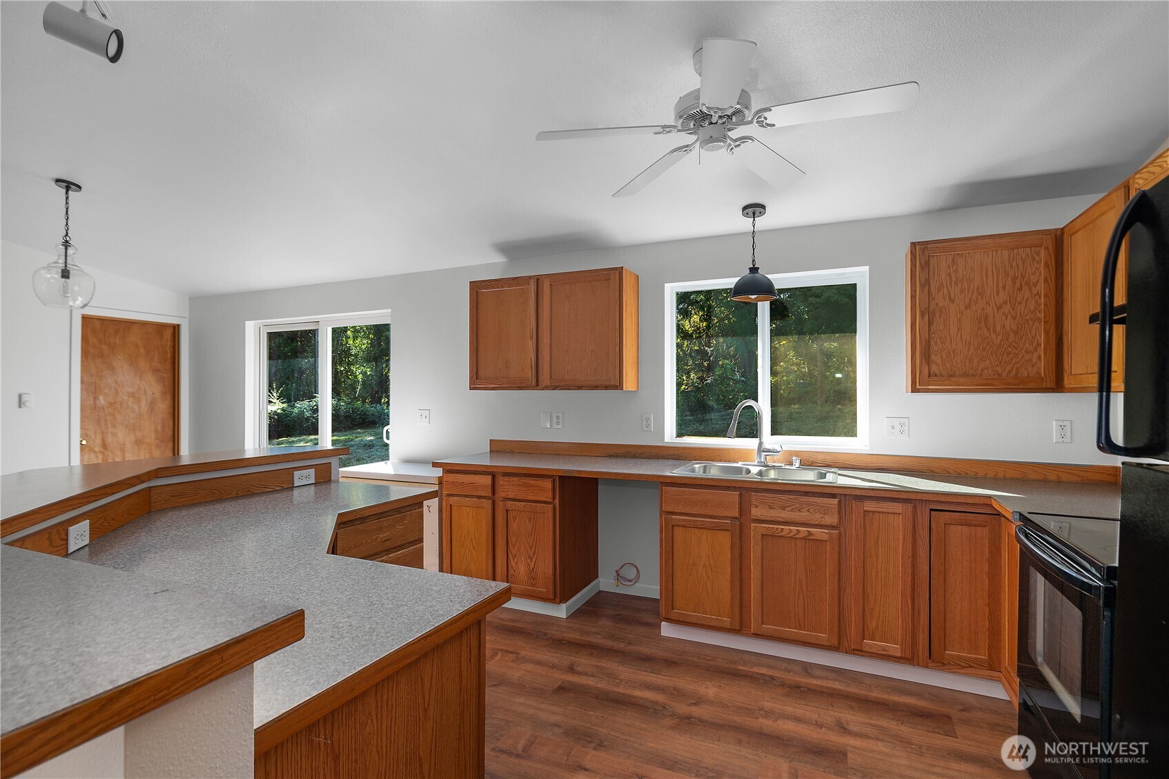 501 W Bear Trap Boulevard Property Photo 7