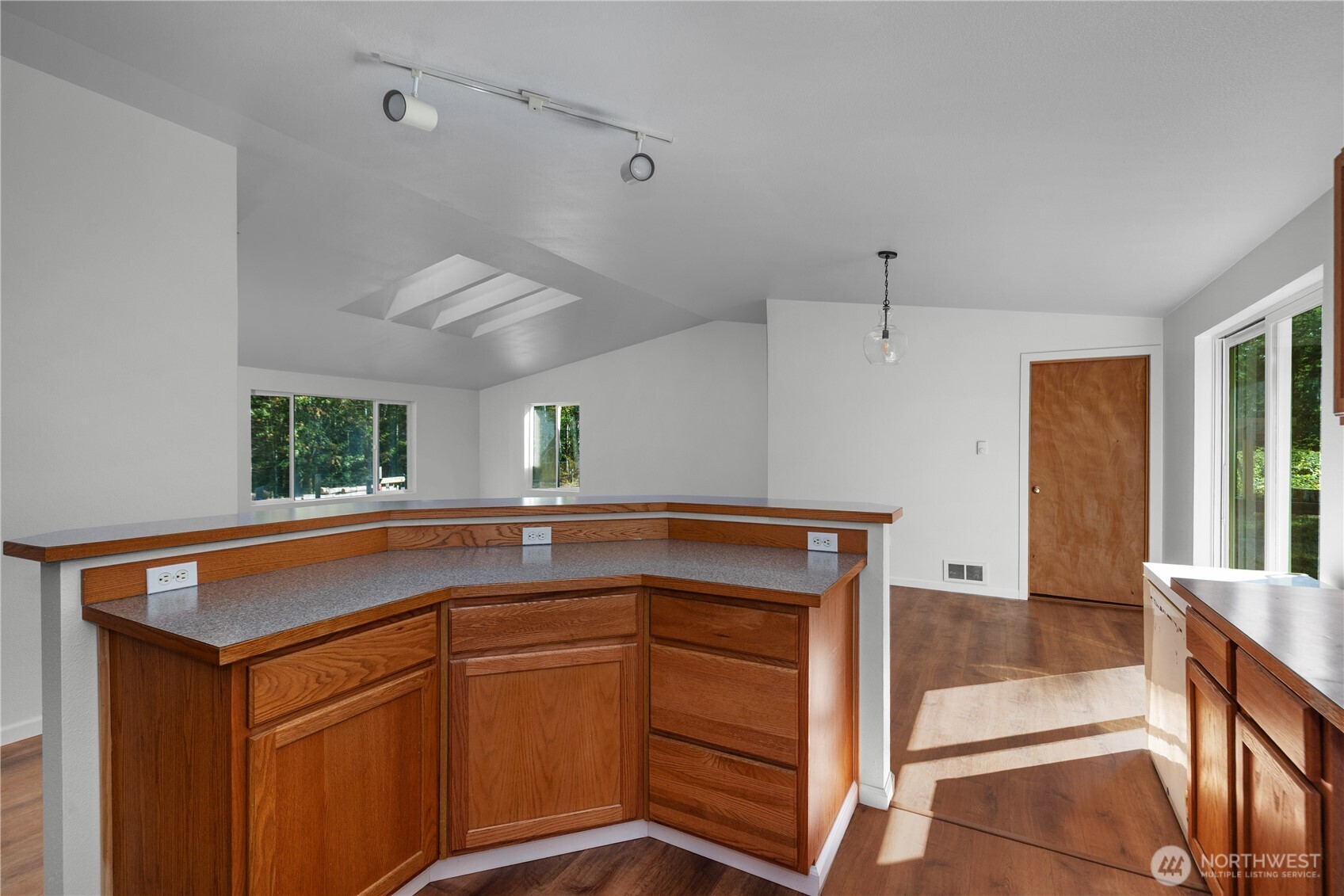 501 W Bear Trap Boulevard Property Photo 8