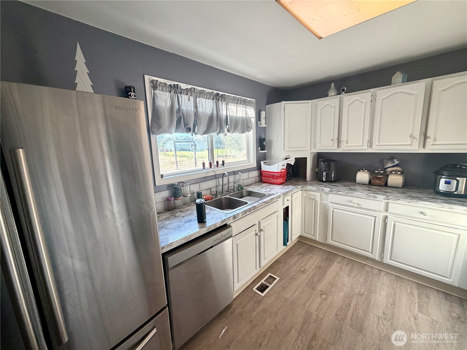 212 B Nichols Road Property Photo 7