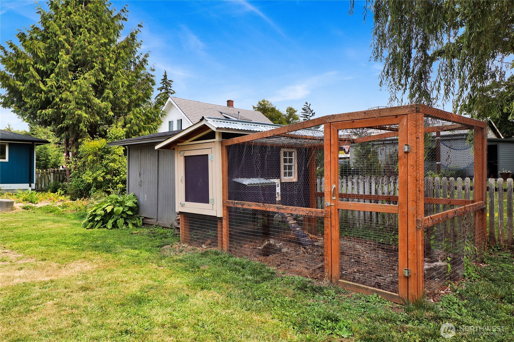 875 Adelia Street Property Photo 30