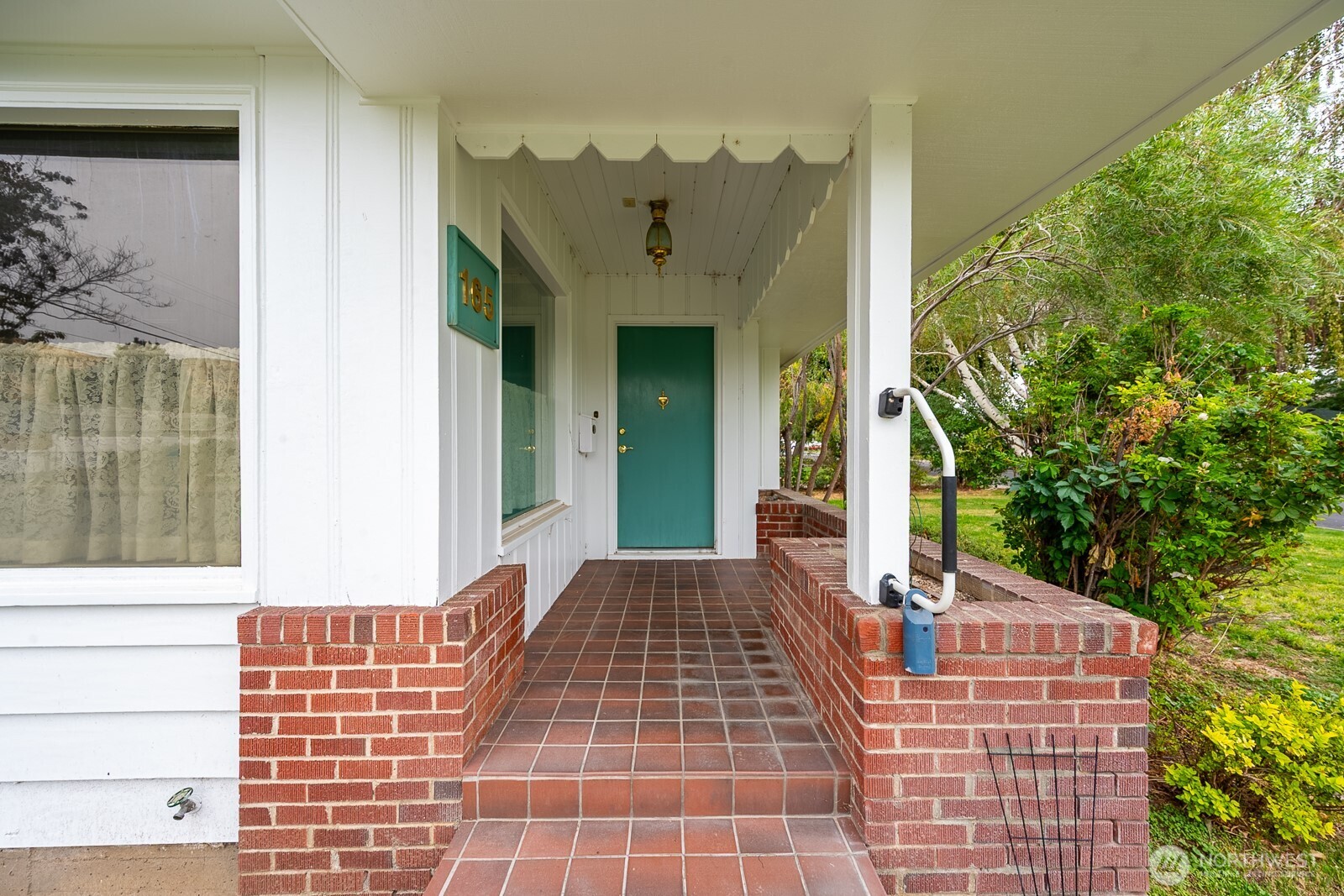 165 D Street Property Photo 3