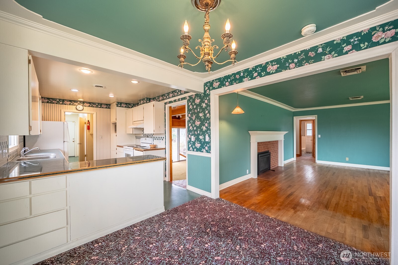 165 D Street Property Photo 8