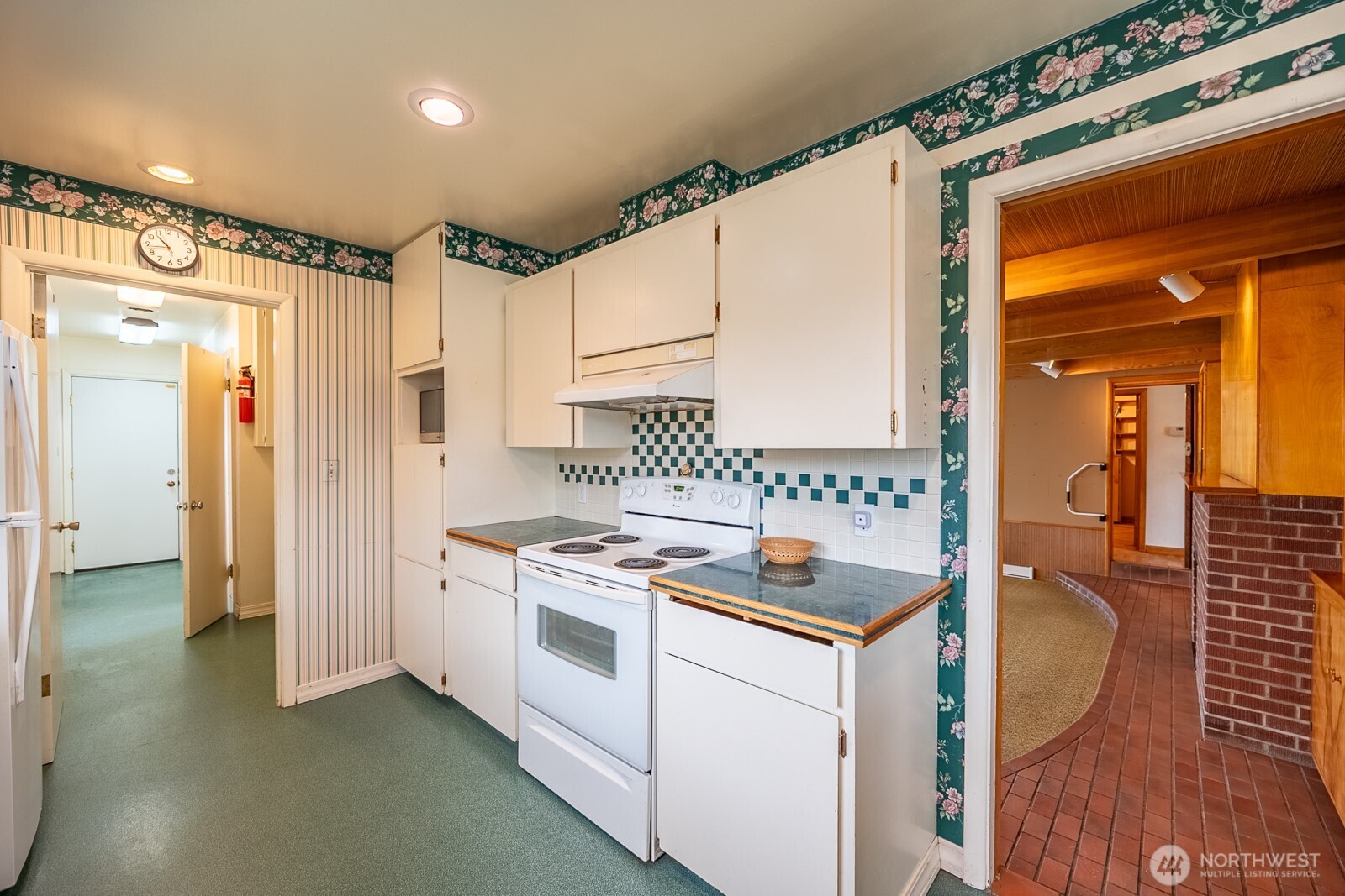 165 D Street Property Photo 15