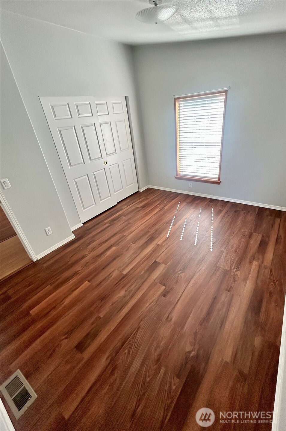 234 Se E Street Property Photo 10