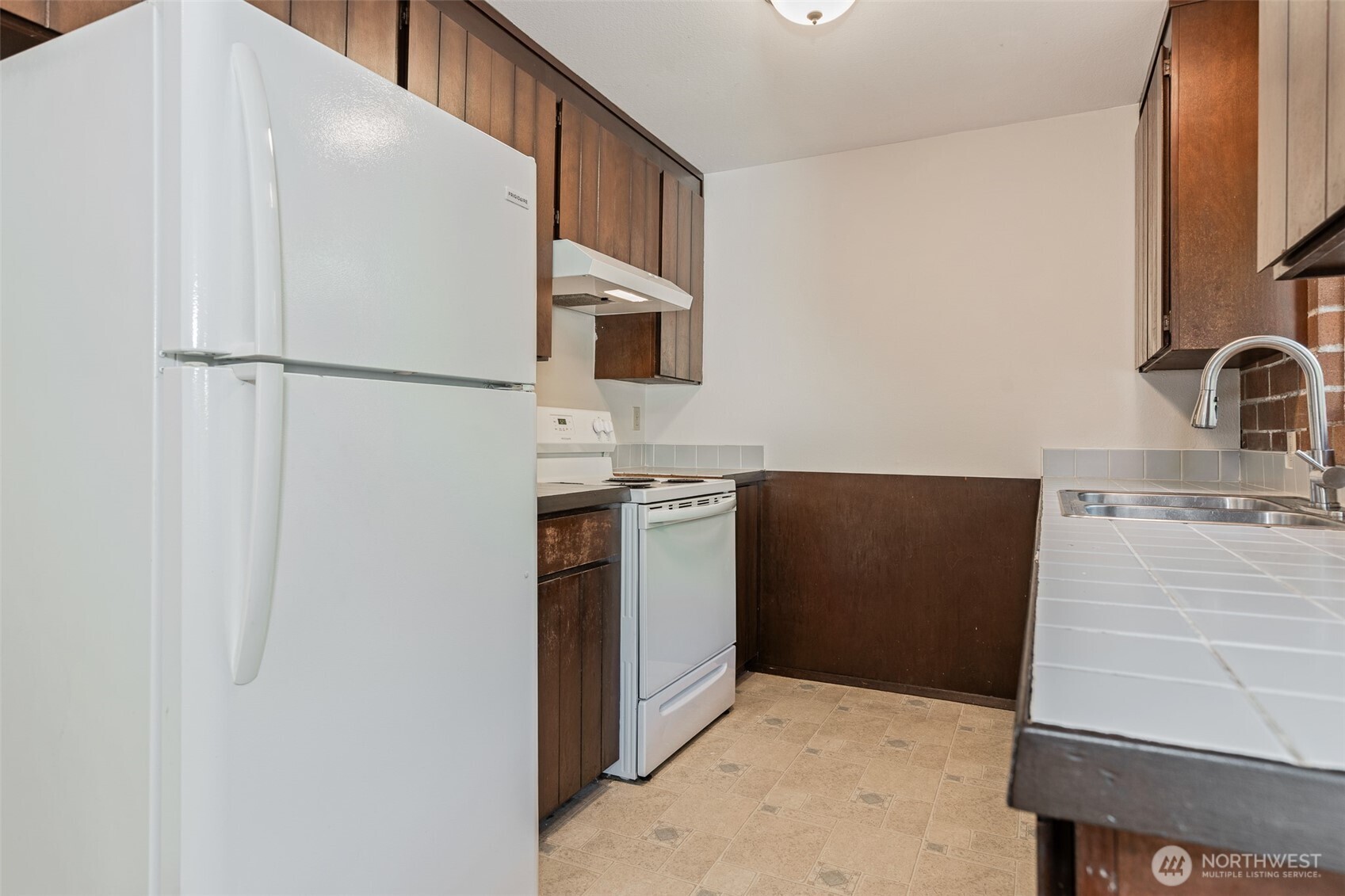 3427 192nd Street Property Photo 7