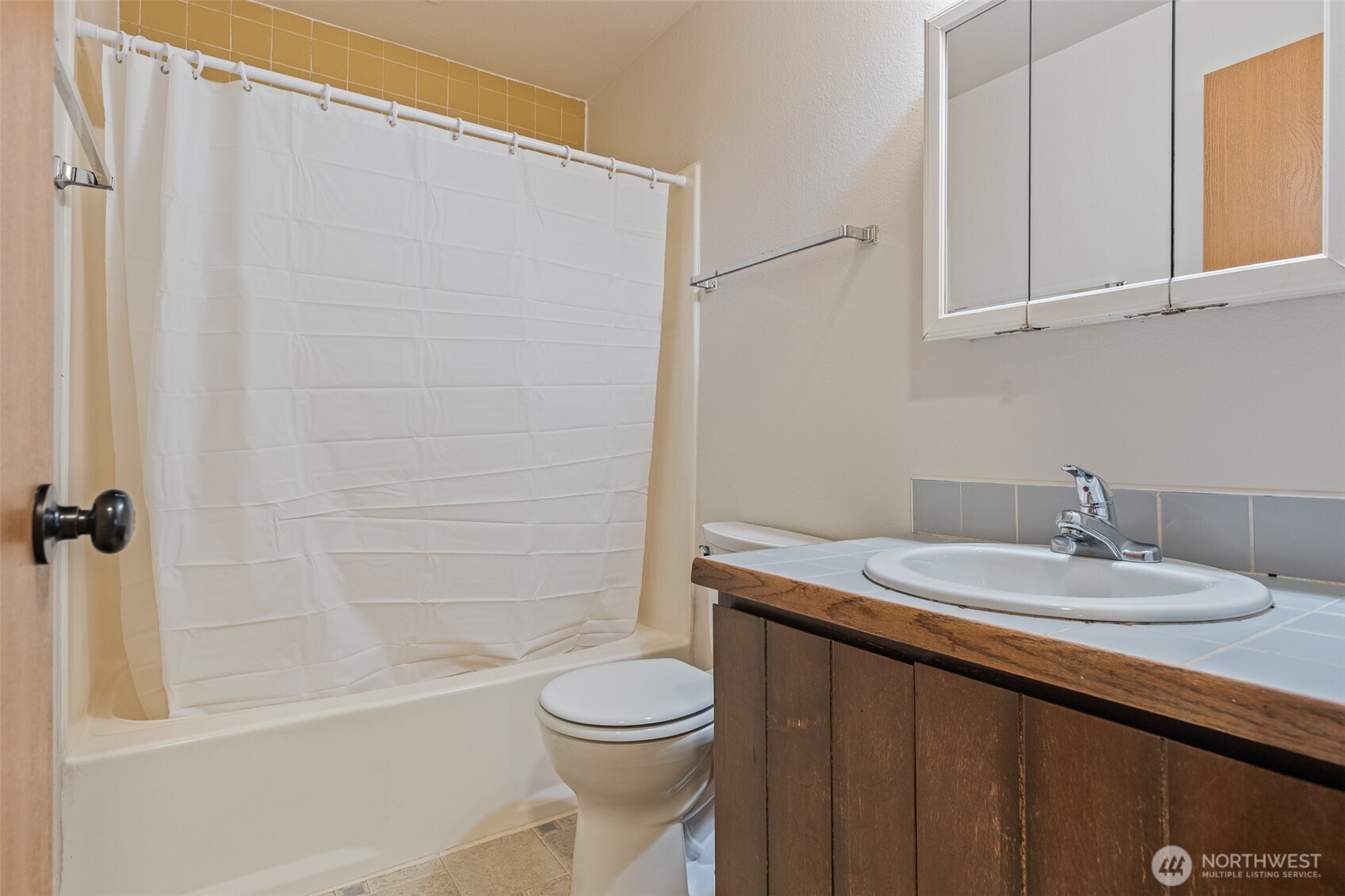 3427 192nd Street Property Photo 14