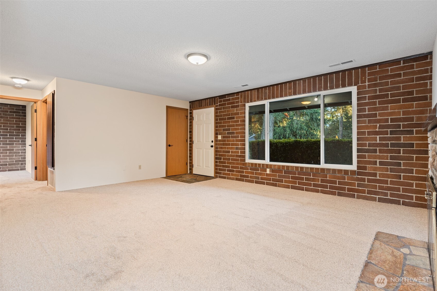 3427 192nd Street Property Photo 18