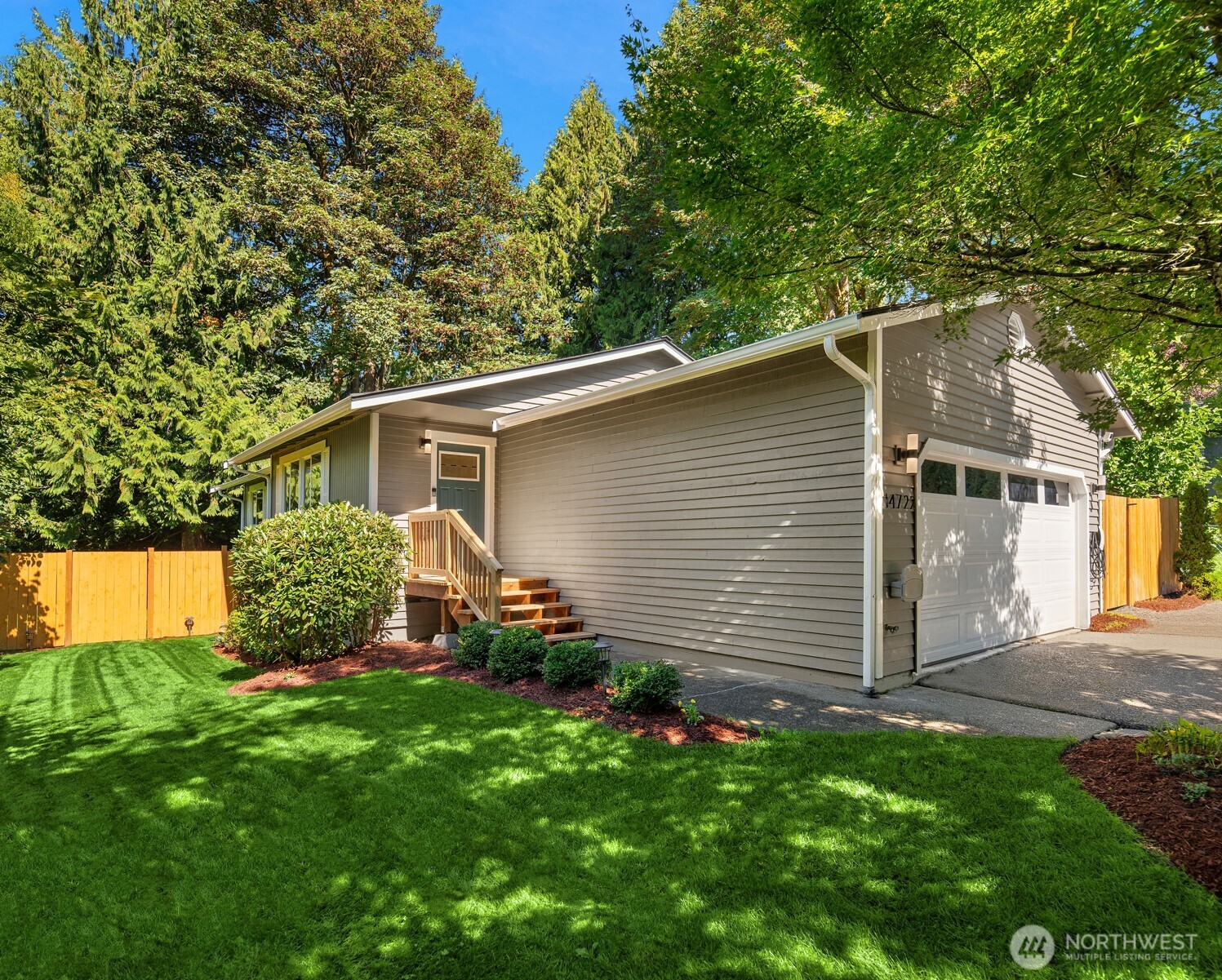 14722 3rd Place Property Photo 1