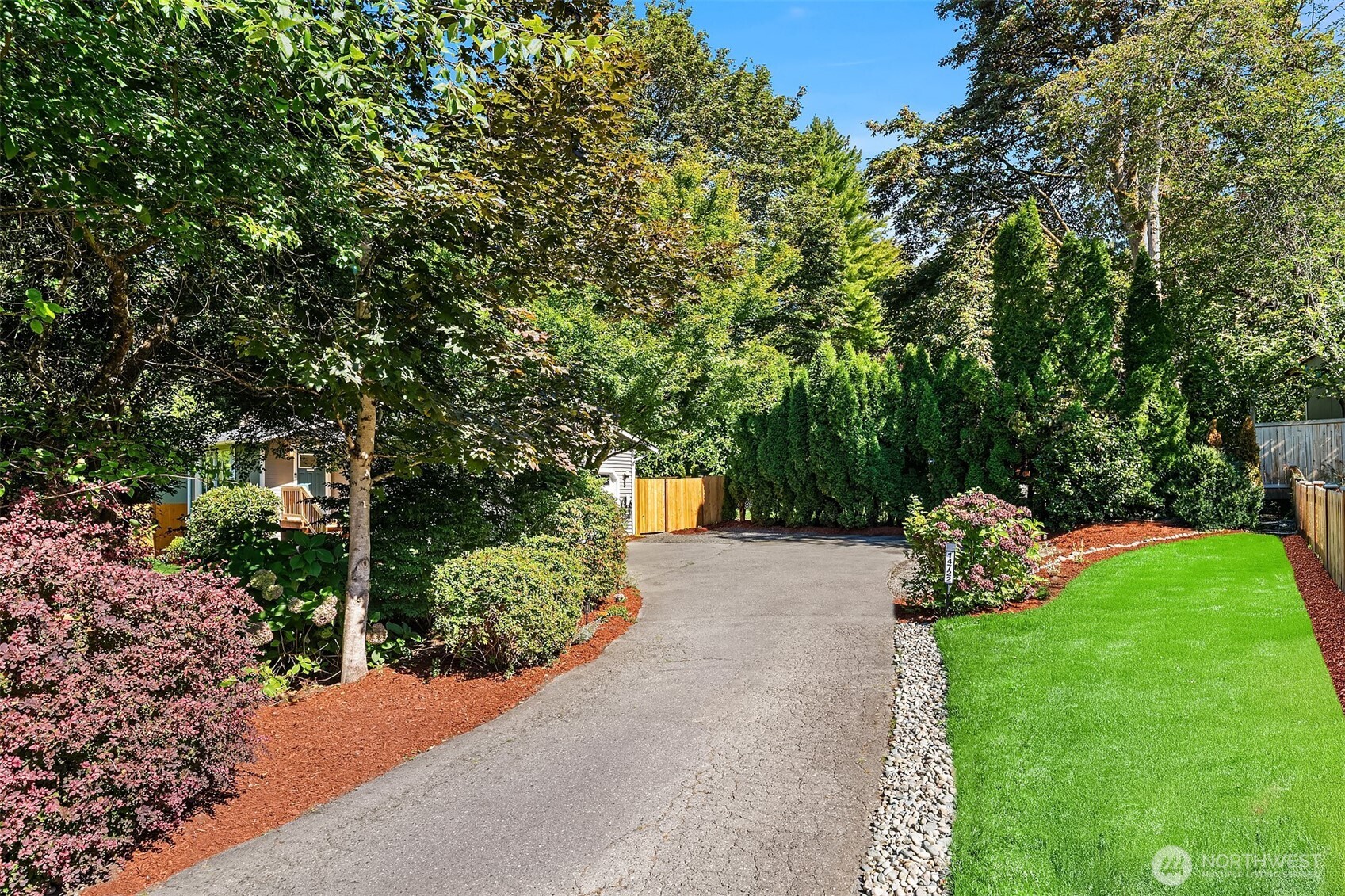 14722 3rd Place Property Photo 2