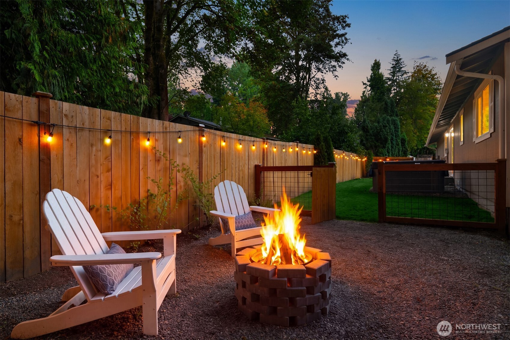 14722 3rd Place Property Photo 14