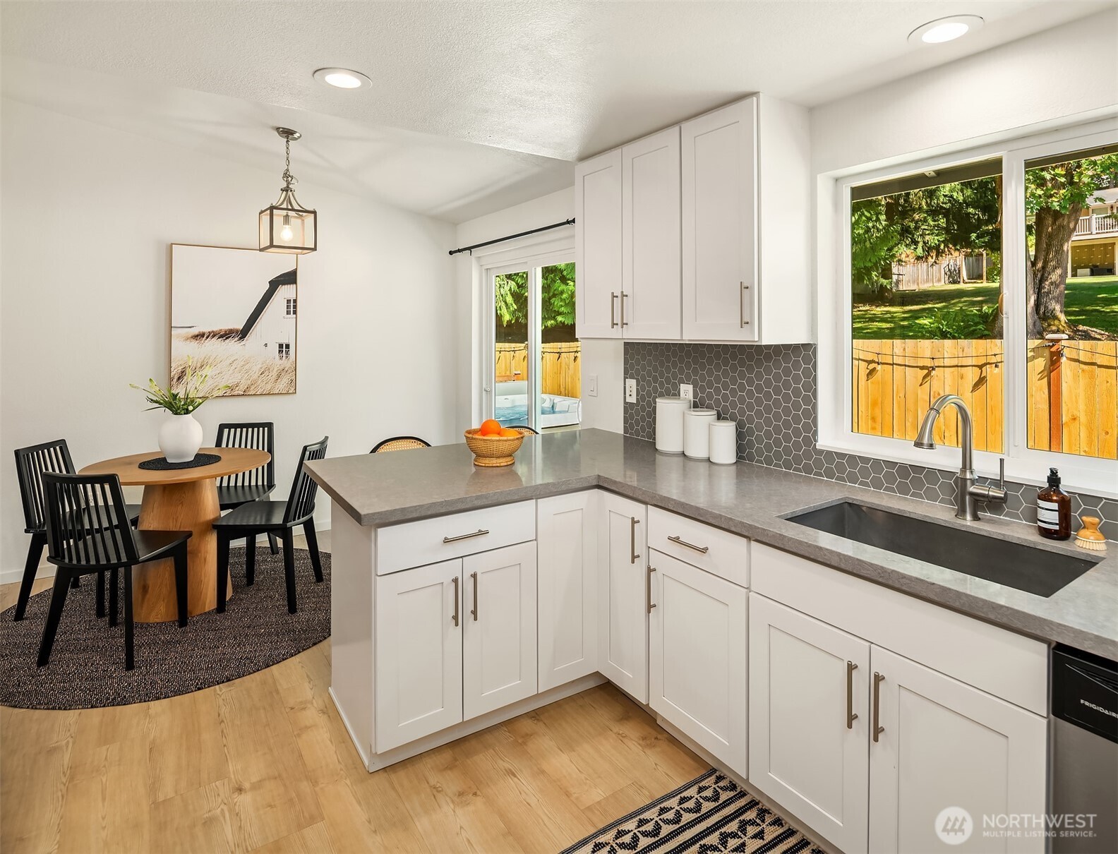 14722 3rd Place Property Photo 18