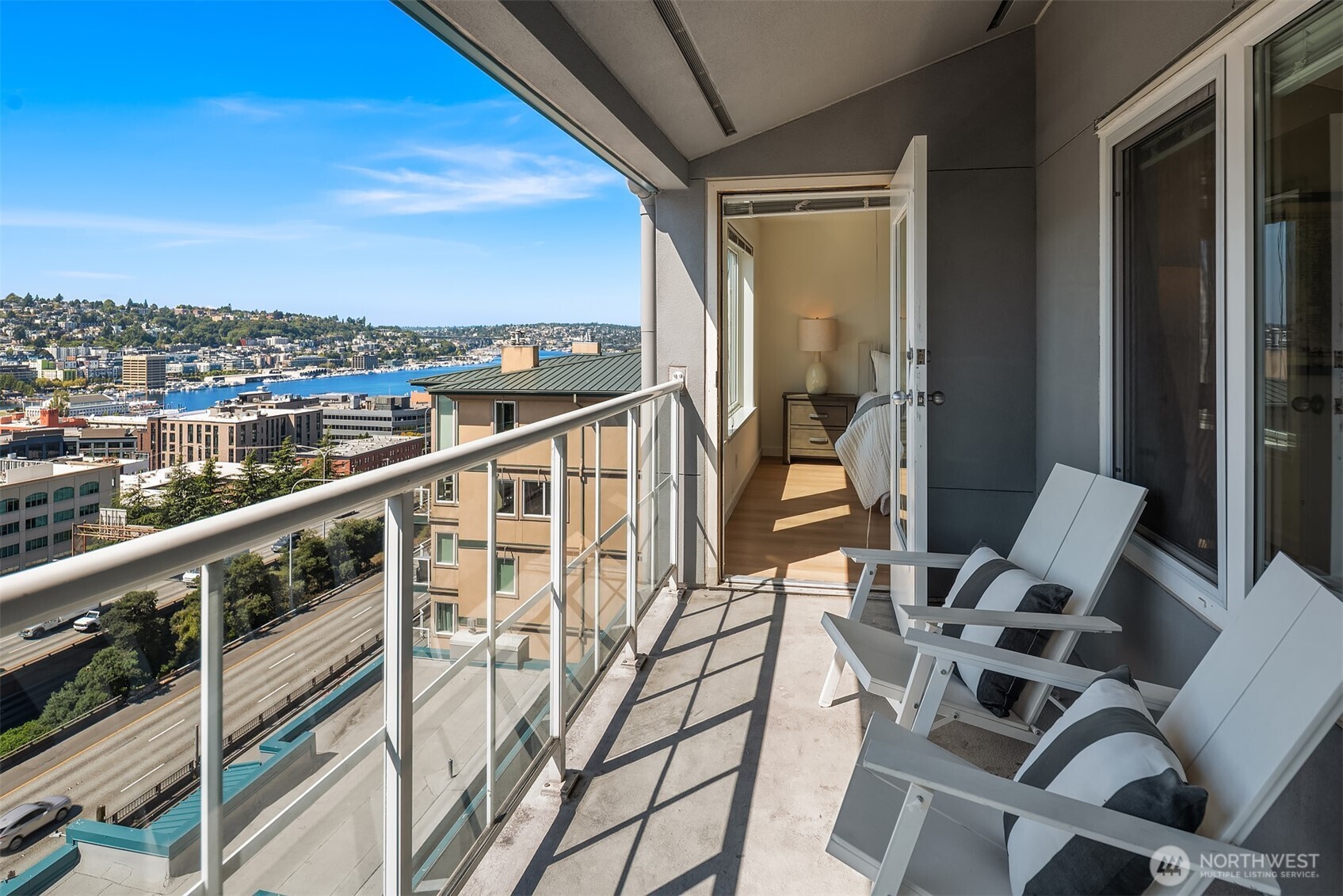 420 Melrose Avenue 902 Property Photo 16
