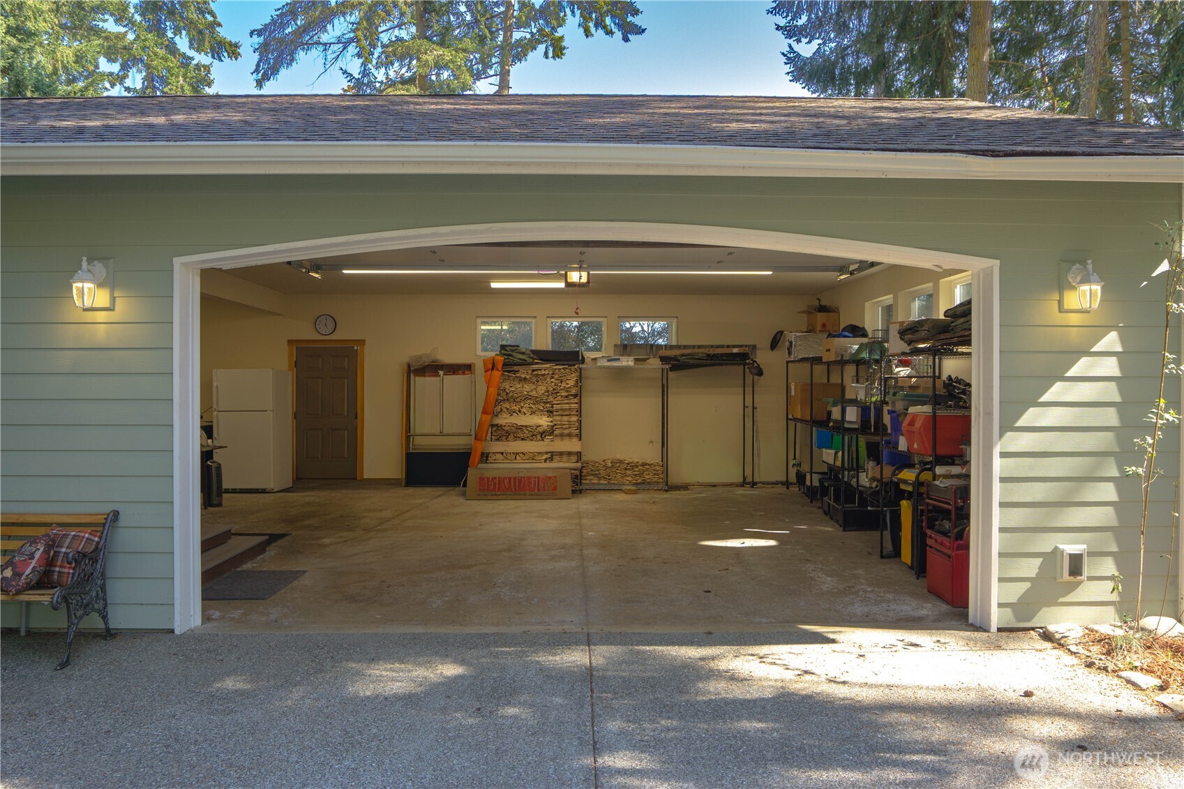 440 W Silberhorn Road Property Photo 25