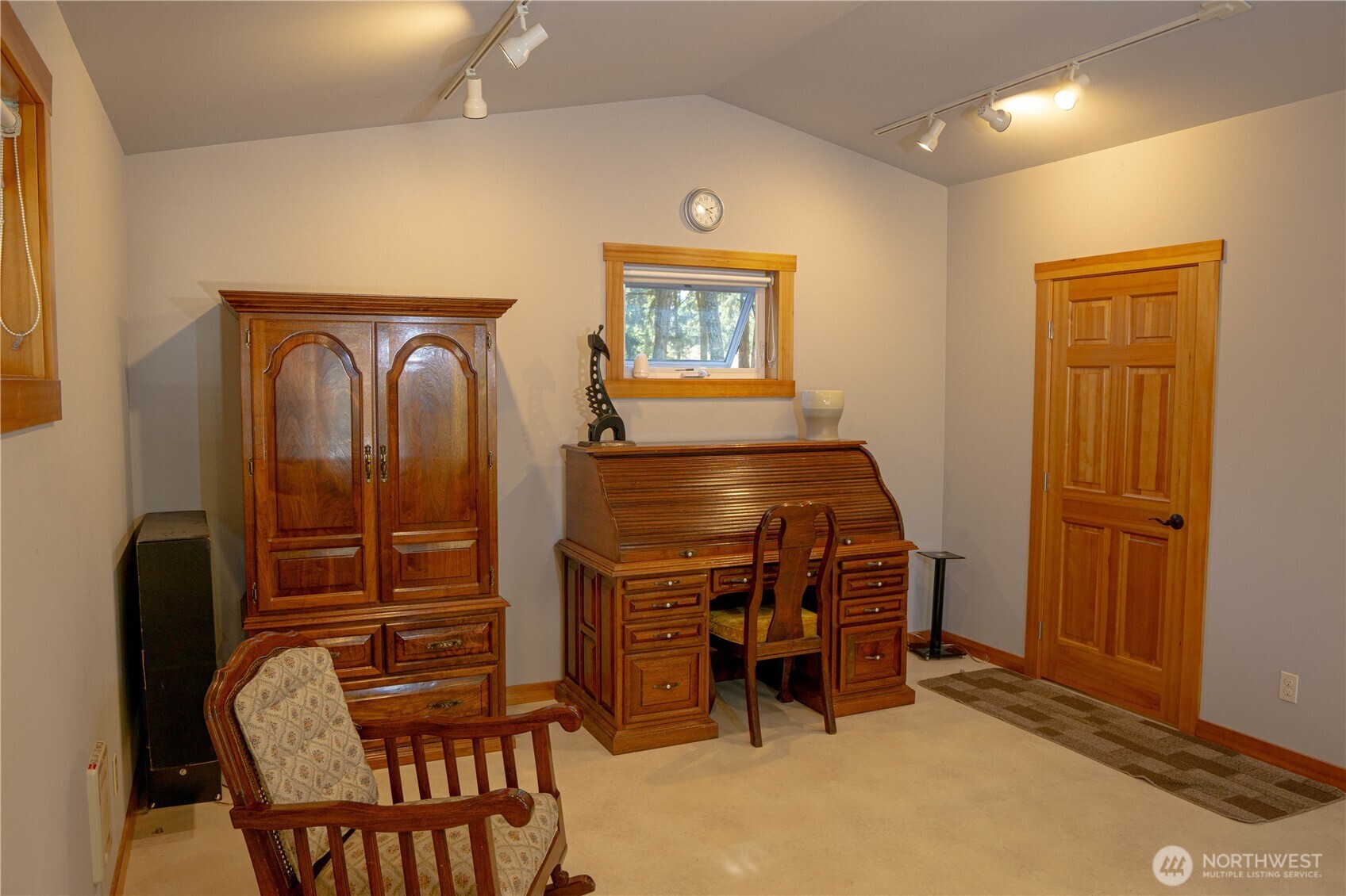 440 W Silberhorn Road Property Photo 35
