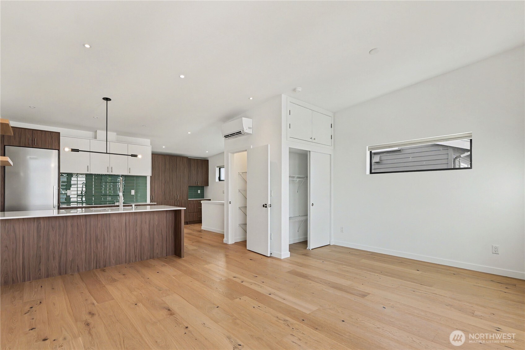 2609 31st Avenue B Property Photo 12