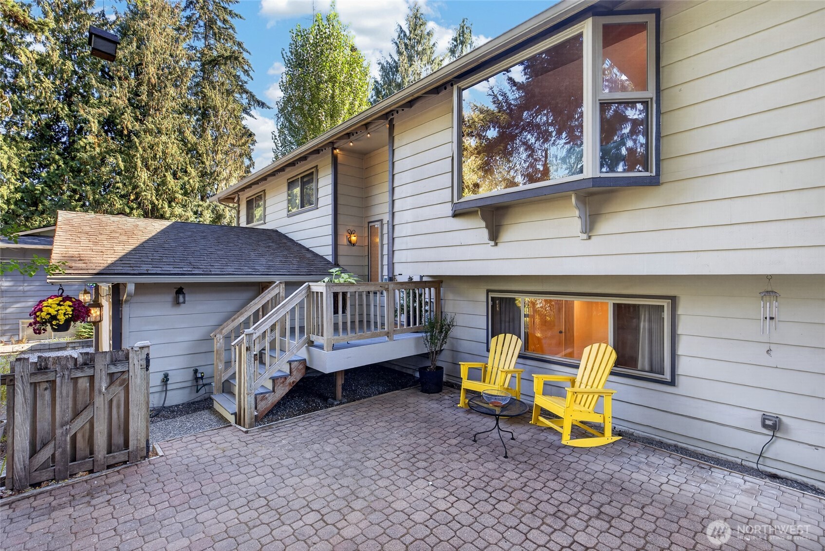 6 156th Place Property Photo 1