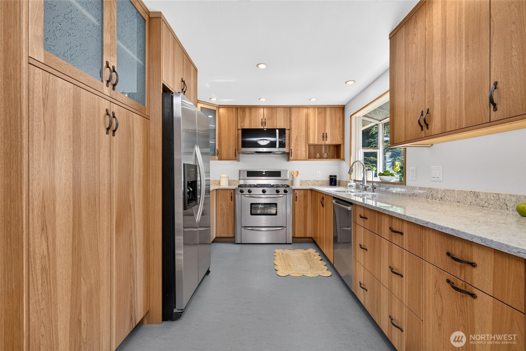 6 156th Place Property Photo 13