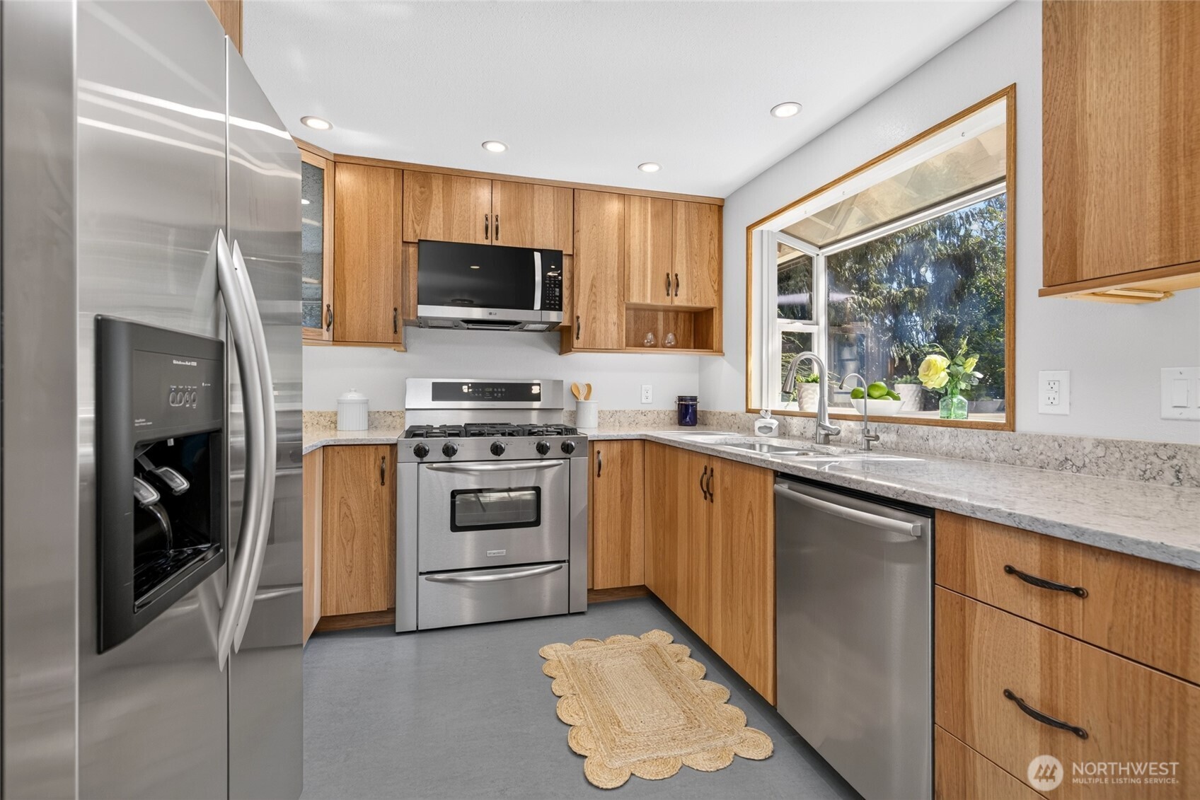 6 156th Place Property Photo 14