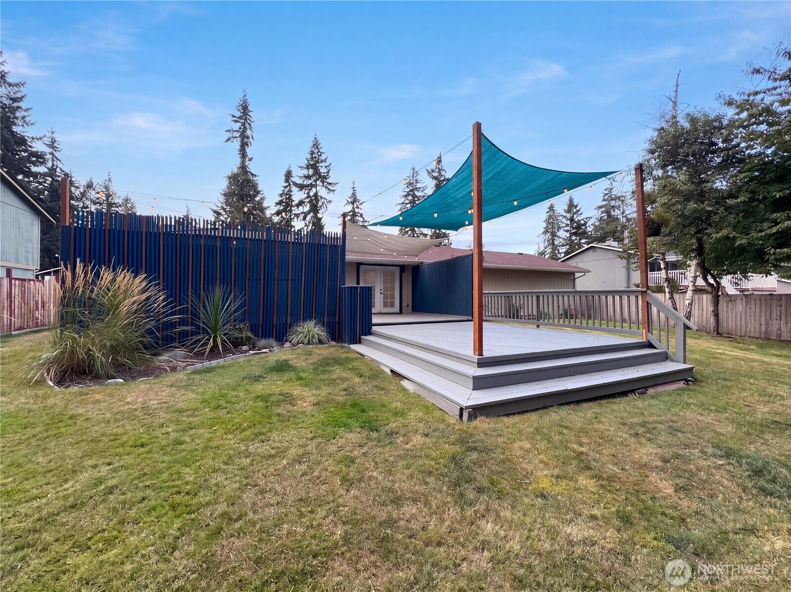 7022 160th Street Court Property Photo 5